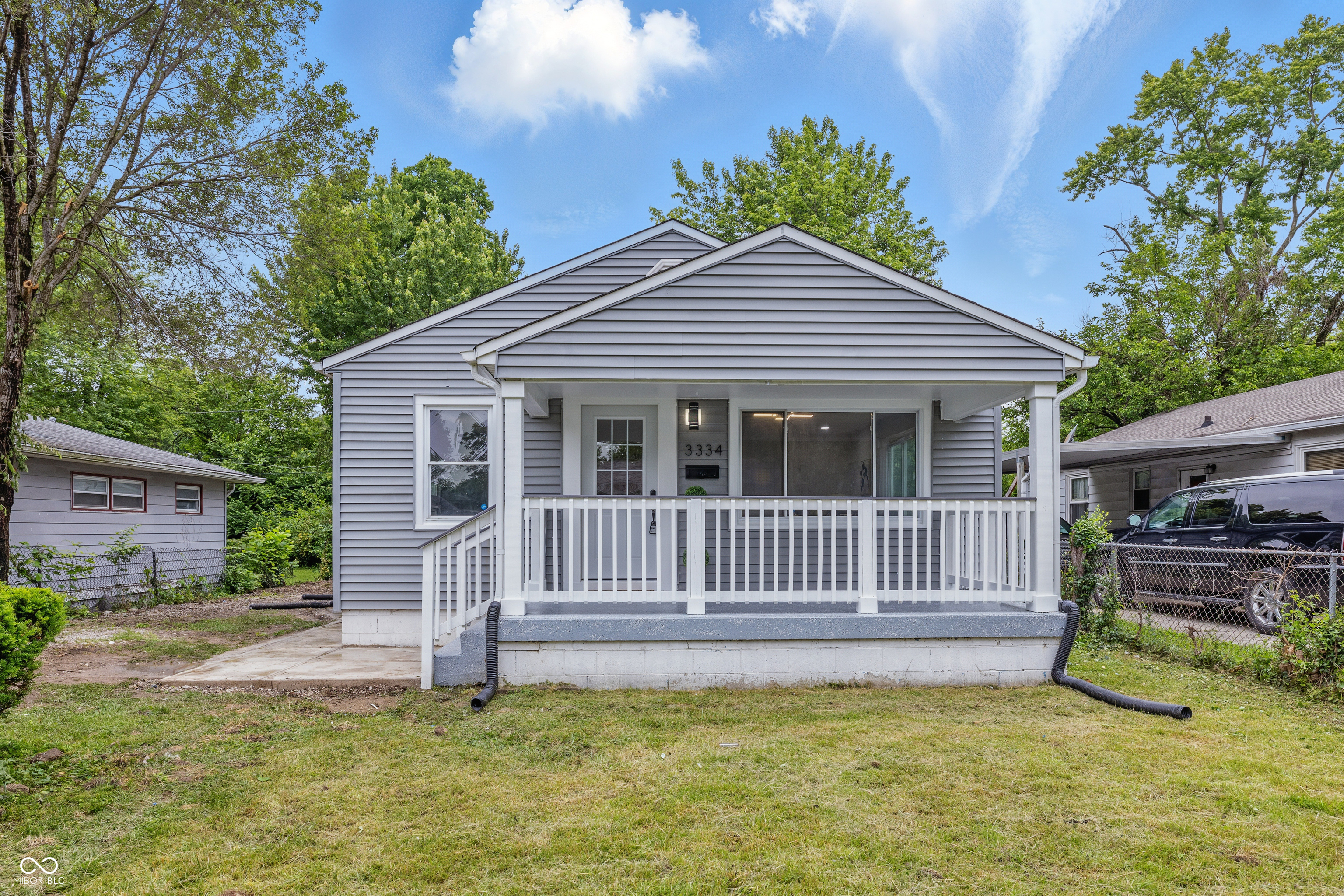 3334 N Chester Avenue