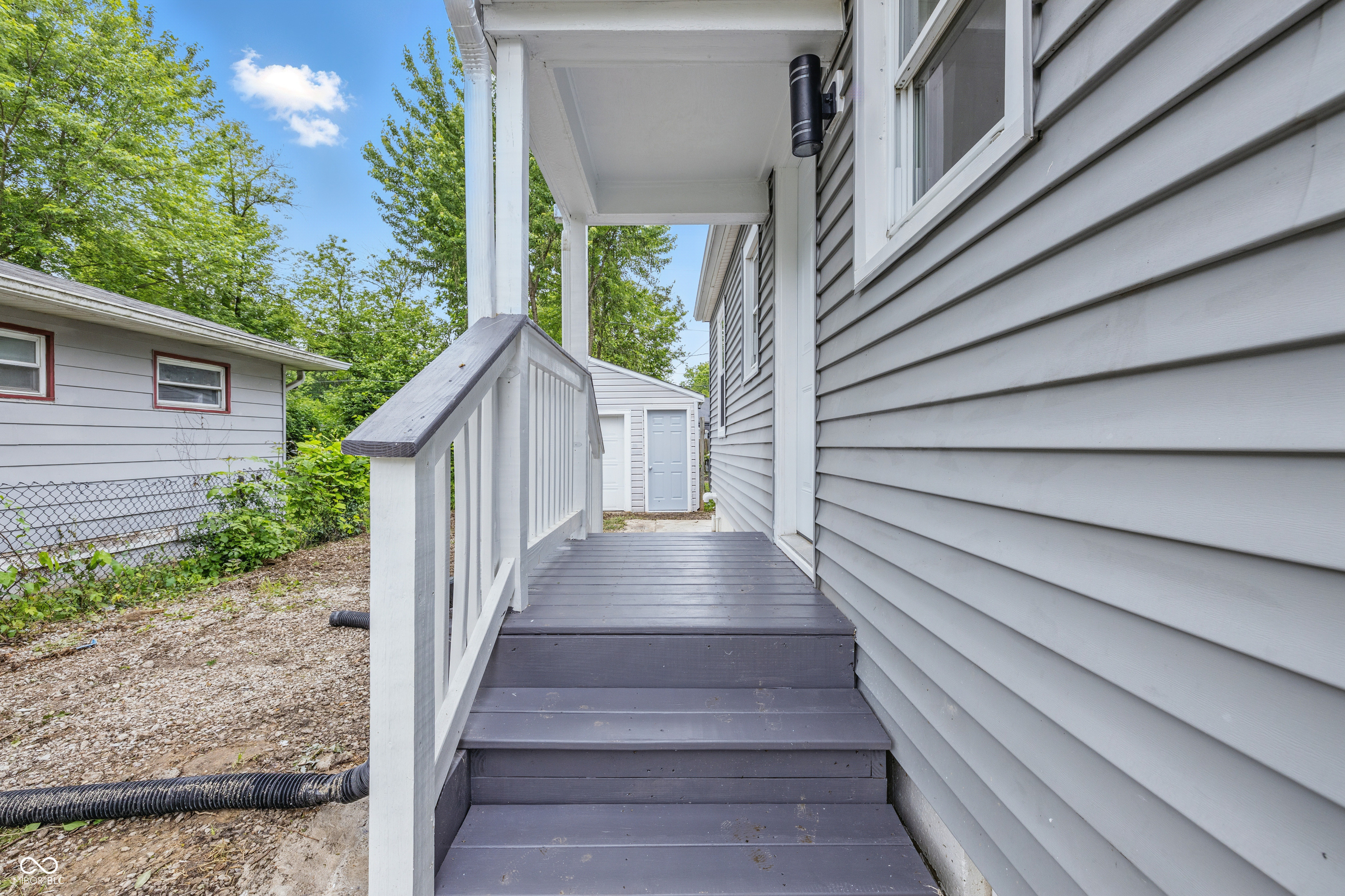 3334 N Chester Avenue