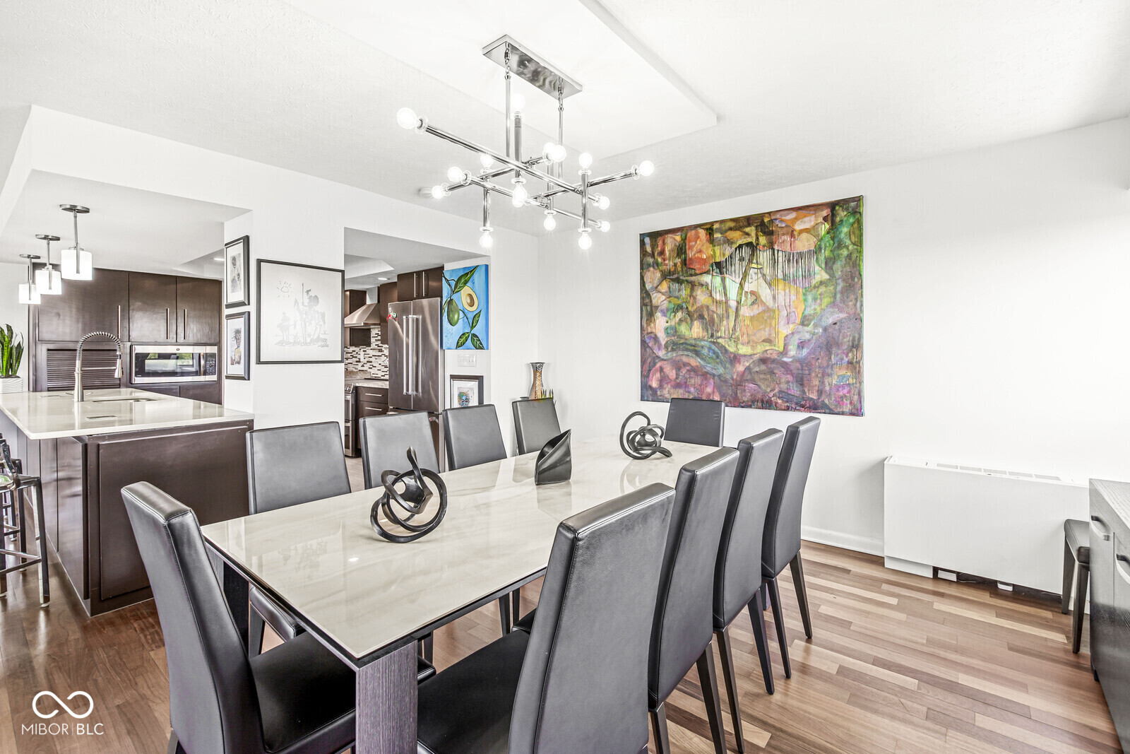4000 N Meridian Street Unit: APT 11D