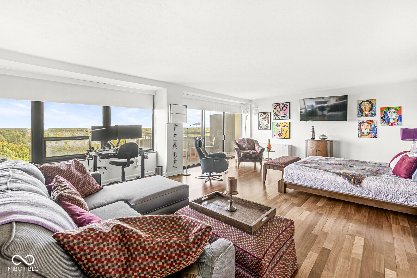 4000 N Meridian Street Unit: APT 11D