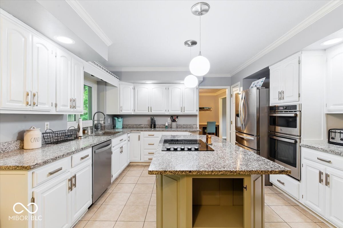 12961 Limberlost Drive