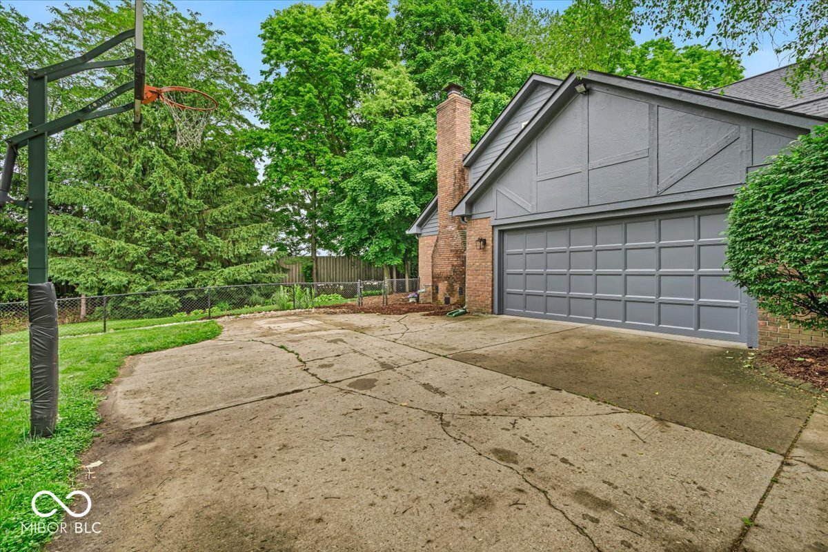 12961 Limberlost Drive