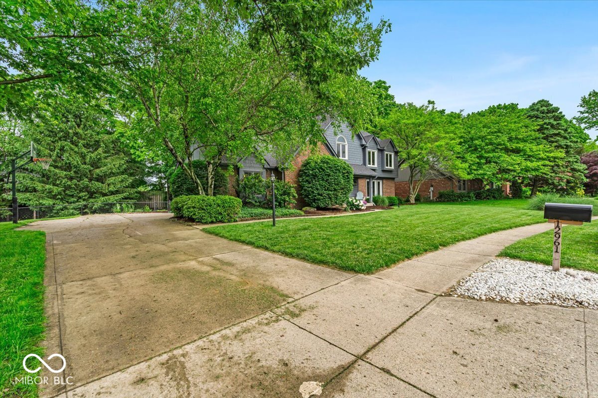 12961 Limberlost Drive