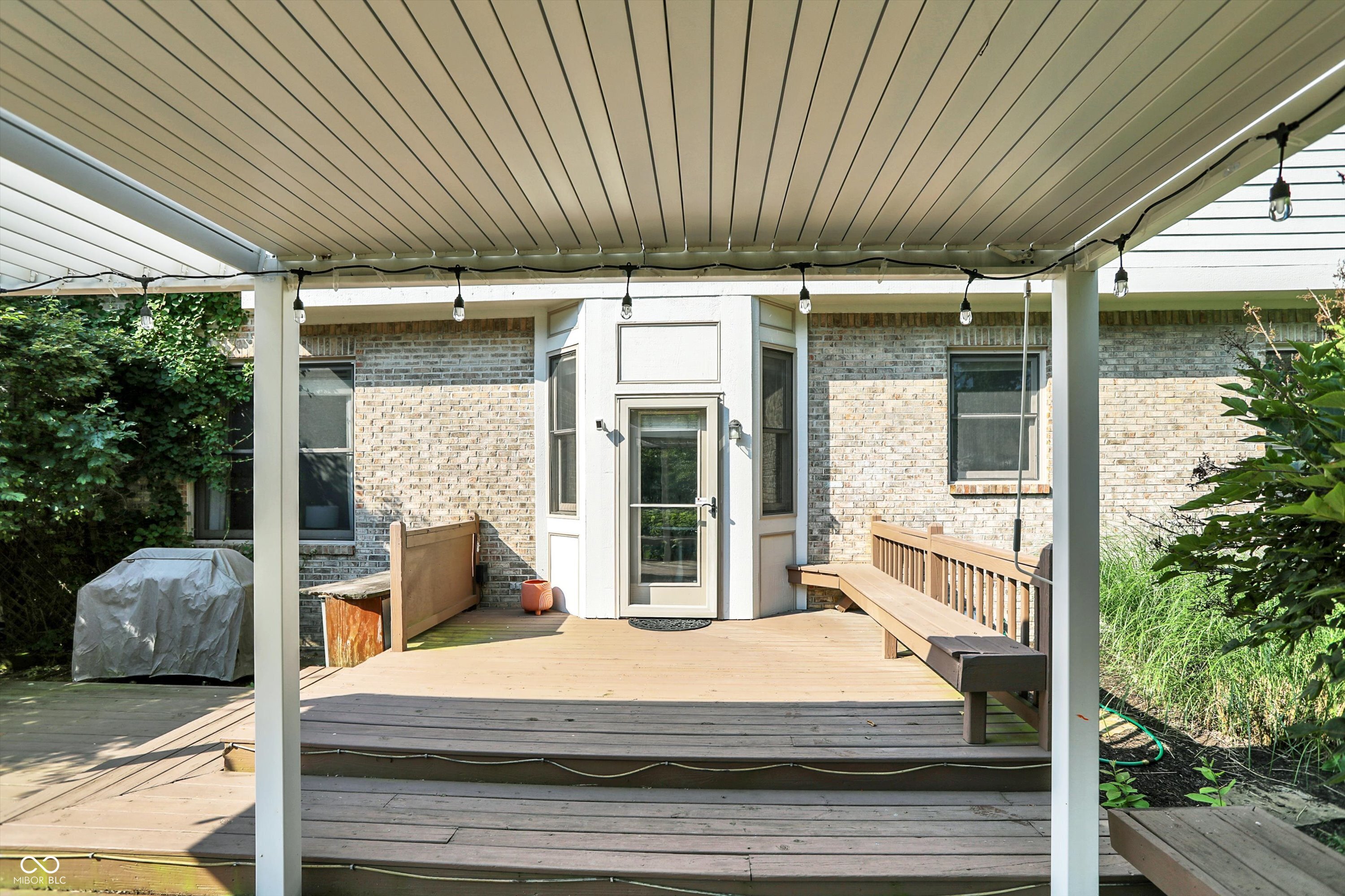 1410 Shadow Court
