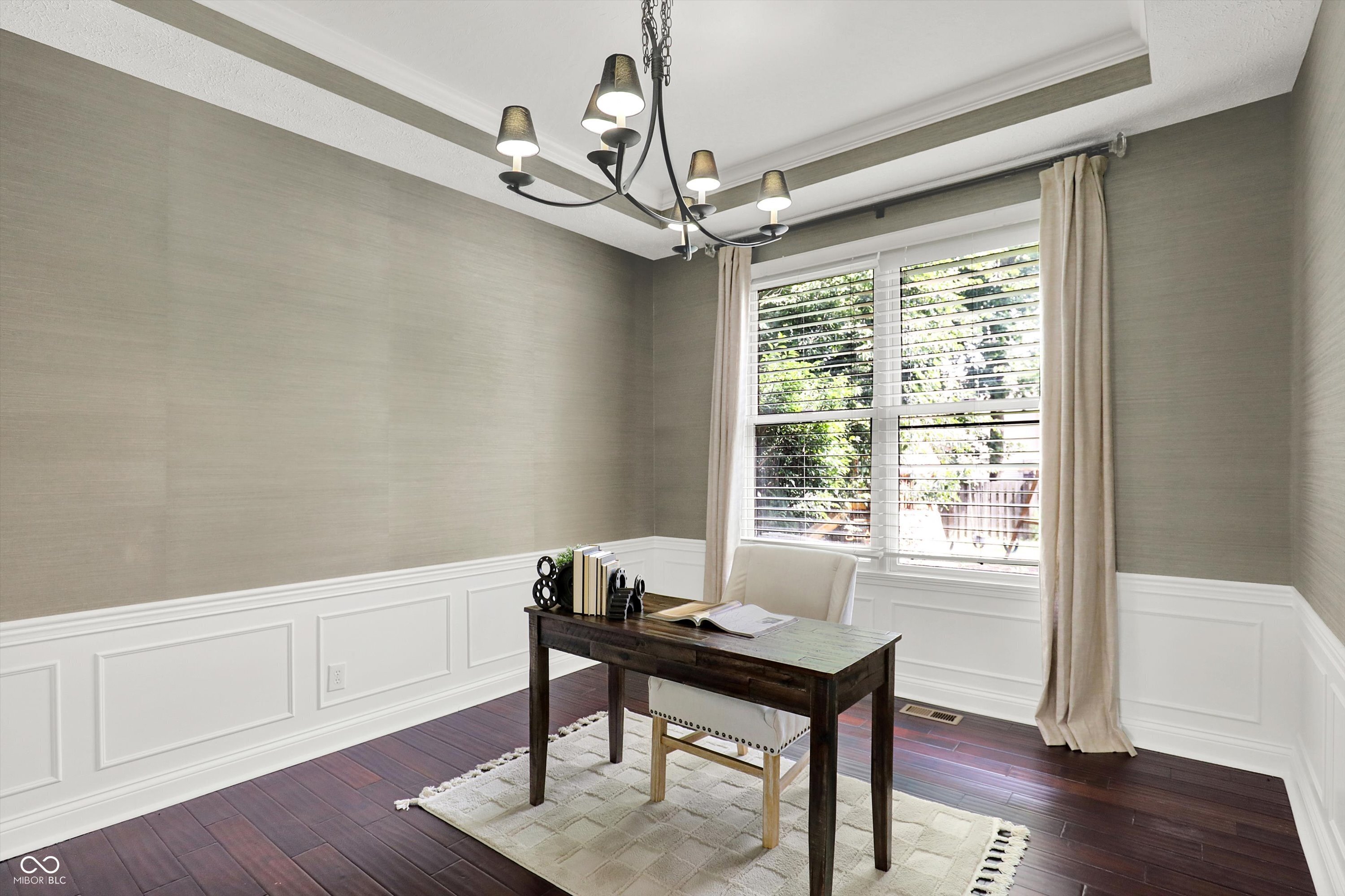1410 Shadow Court