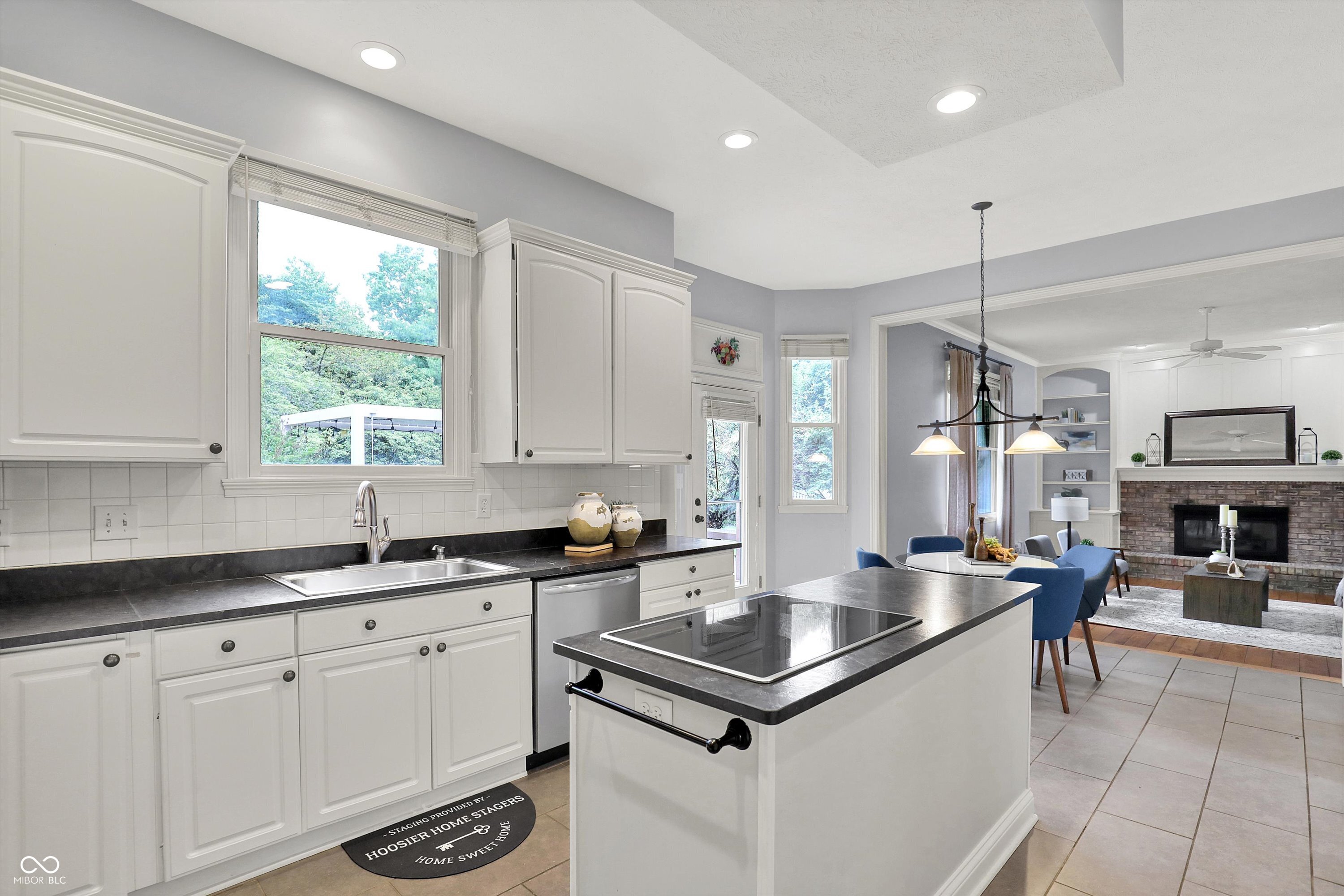 1410 Shadow Court