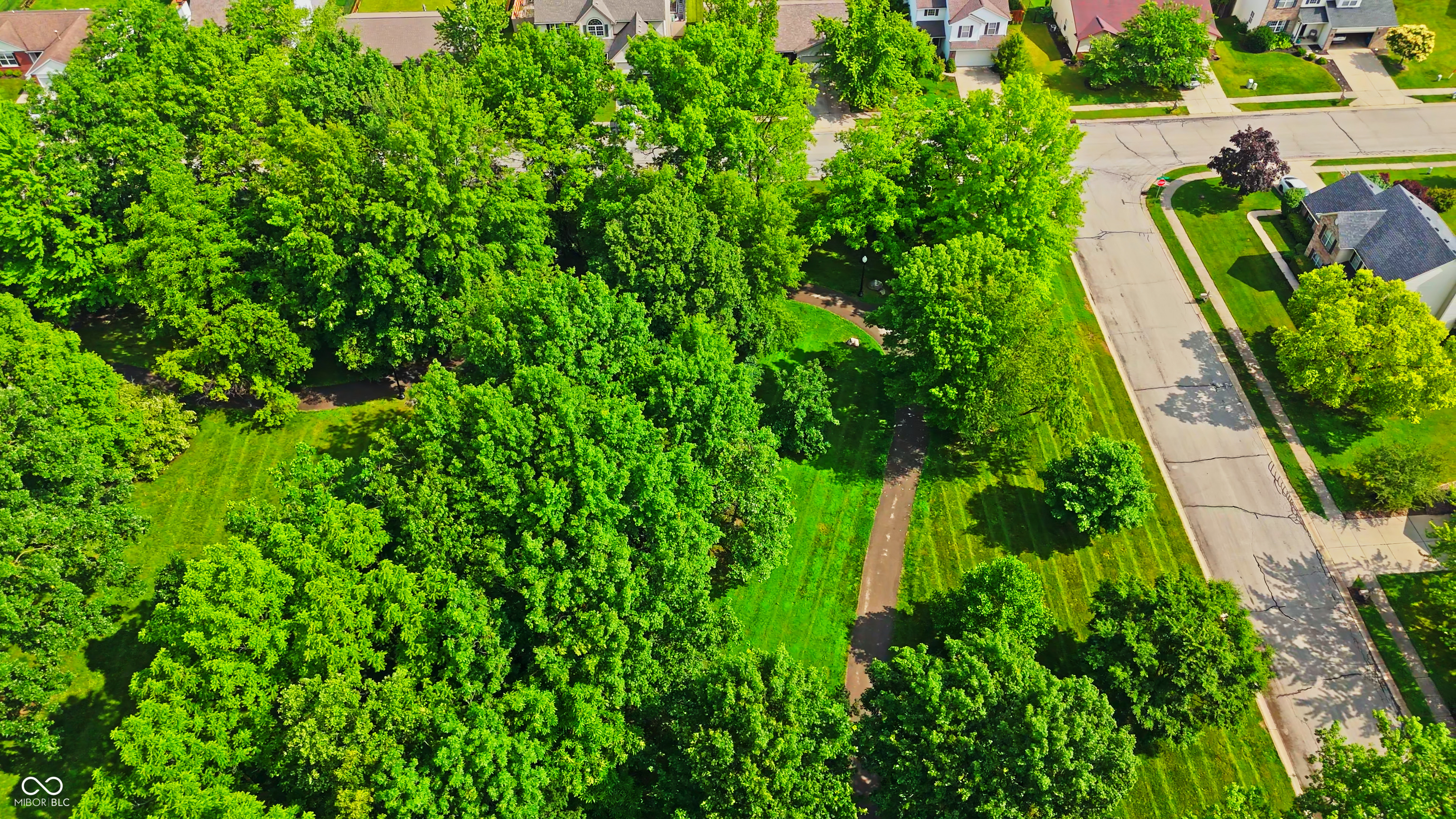 9833 Parkshore Drive