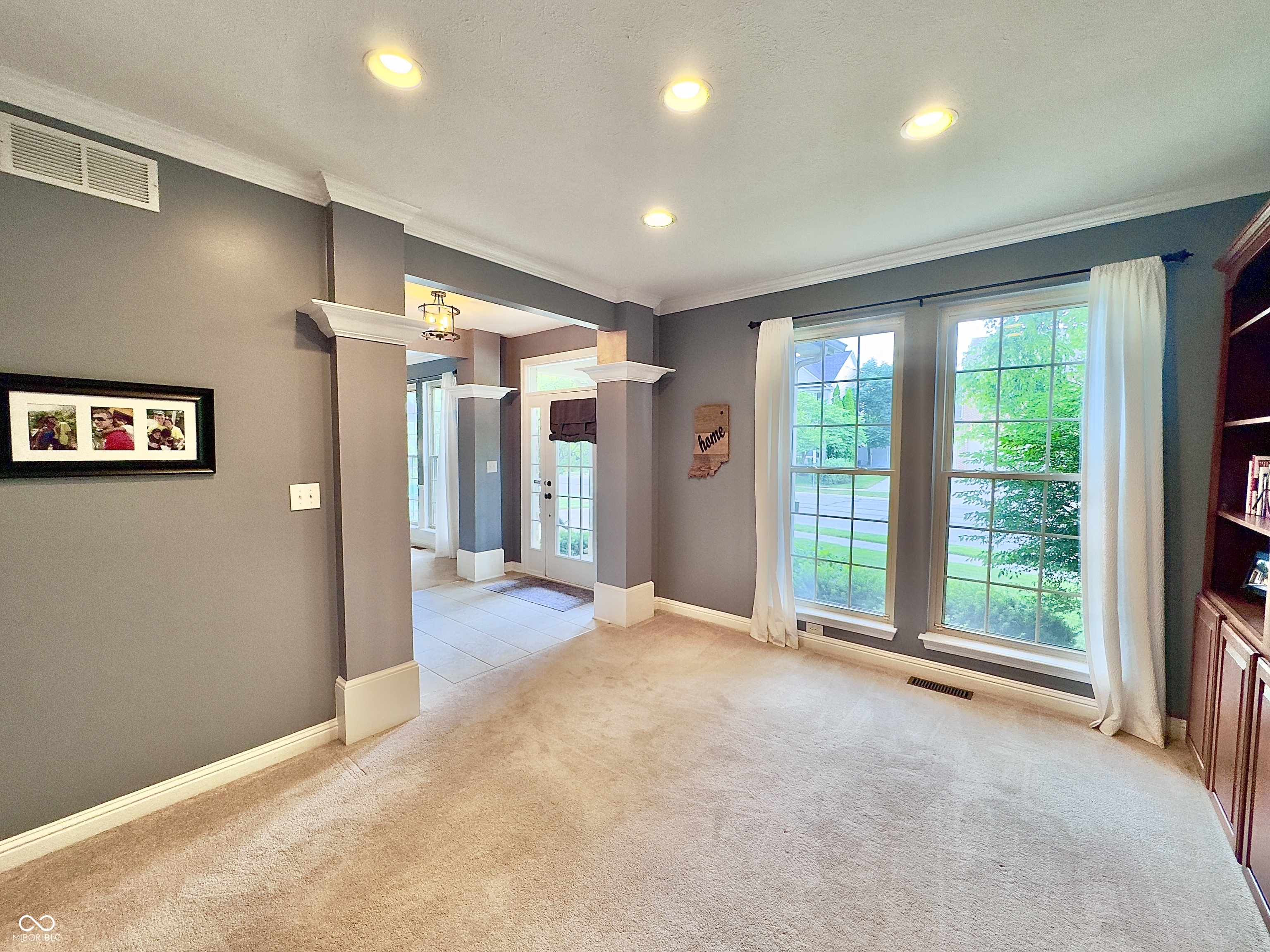 9833 Parkshore Drive