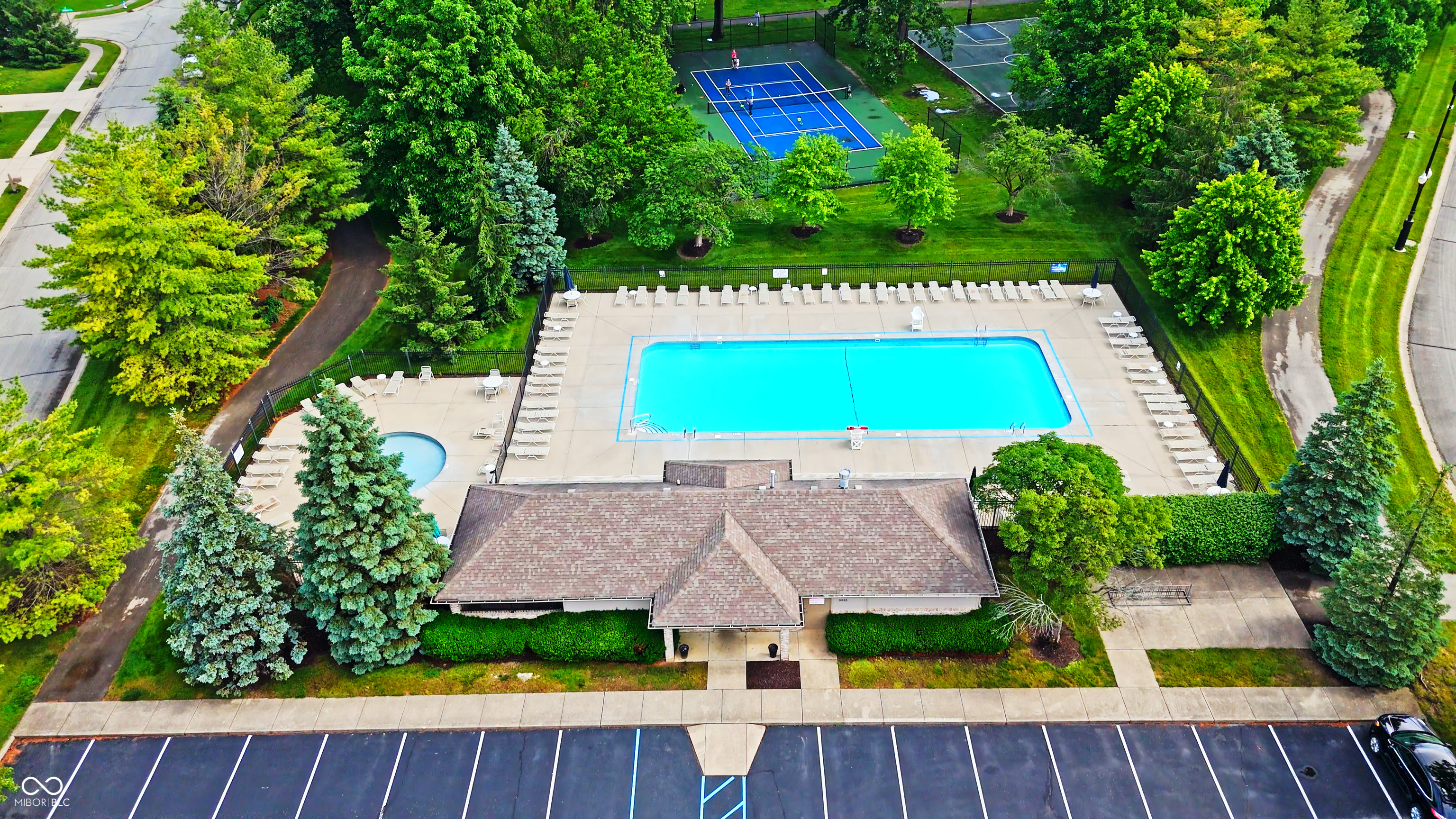 9833 Parkshore Drive