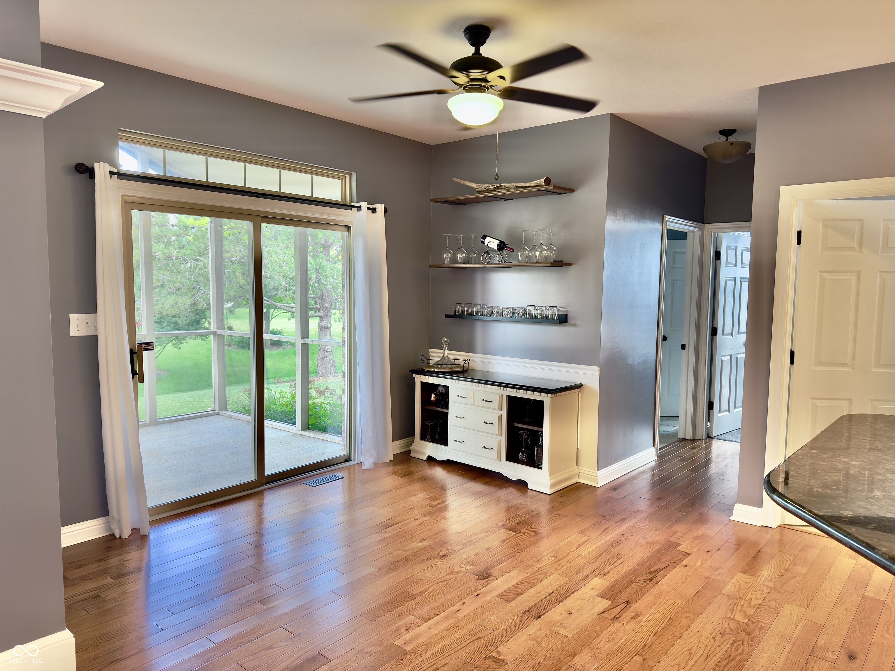 9833 Parkshore Drive