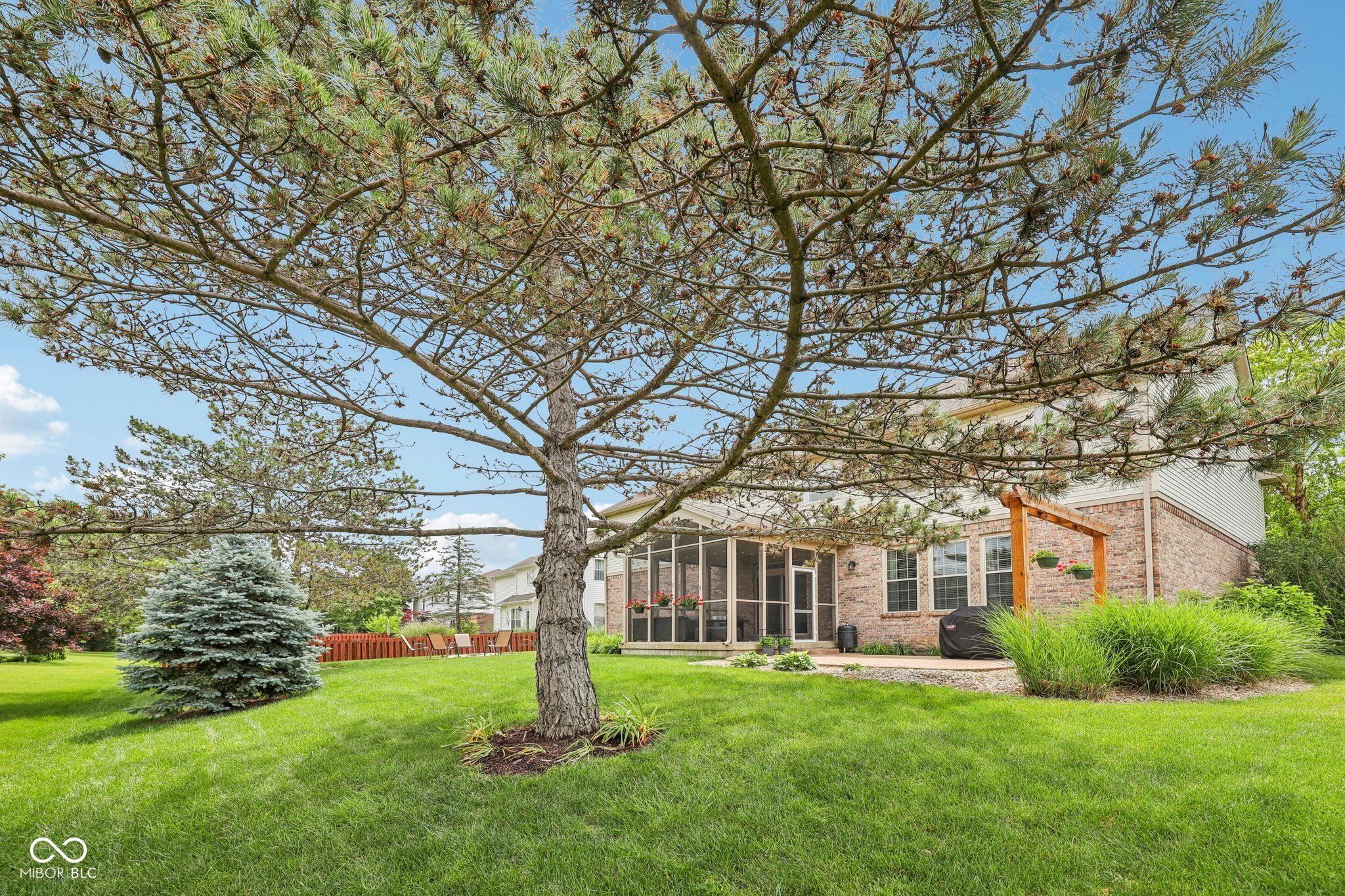 9833 Parkshore Drive