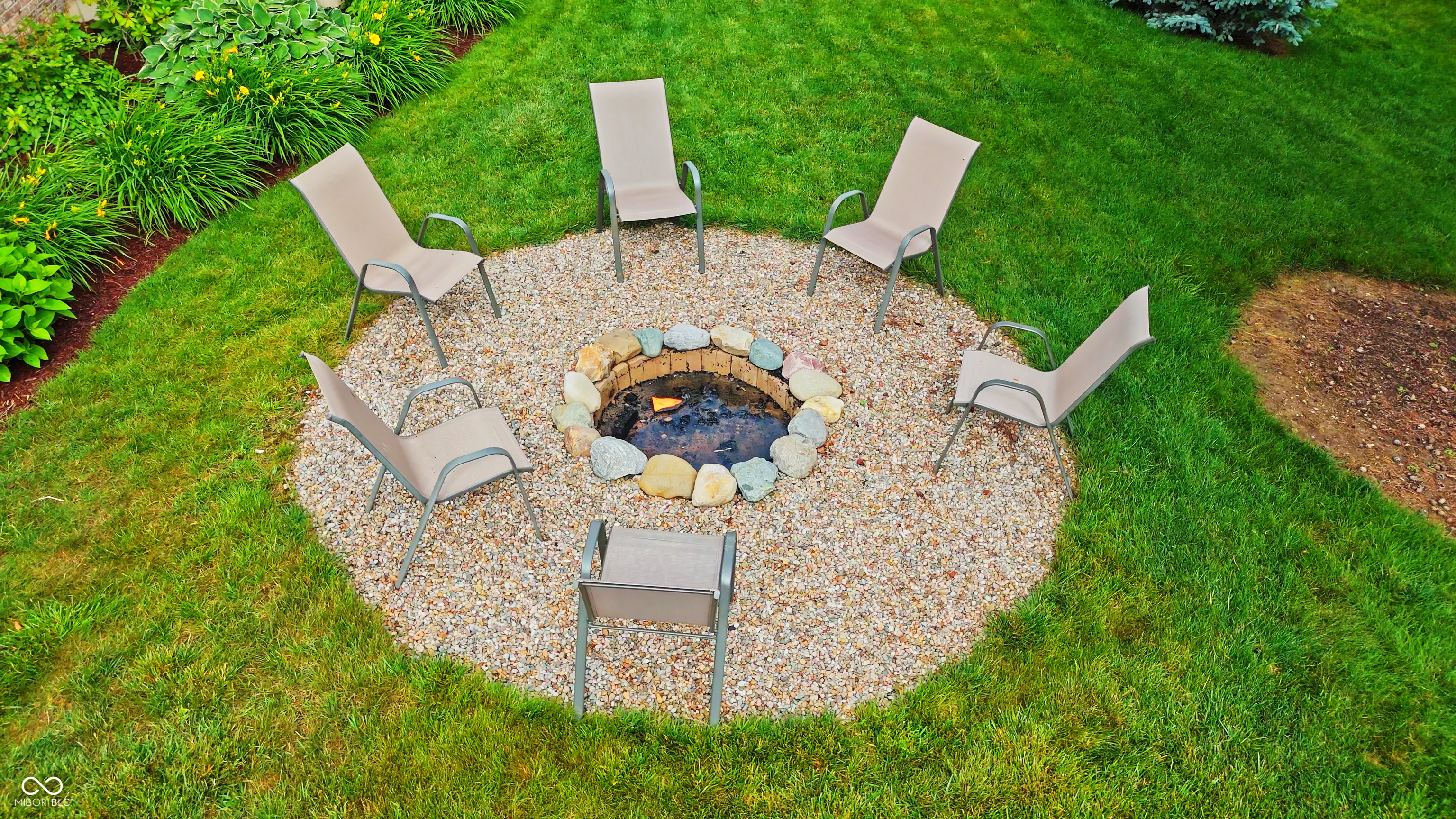 9833 Parkshore Drive