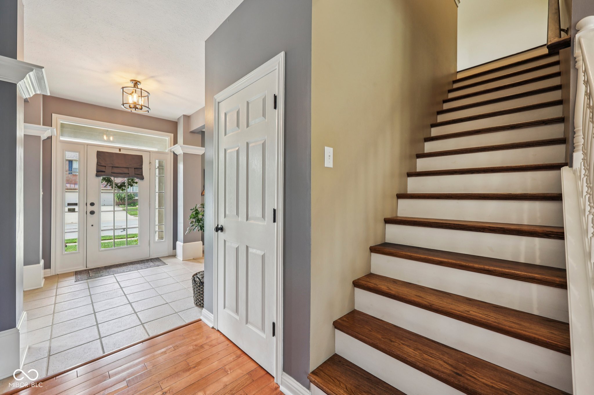 9833 Parkshore Drive