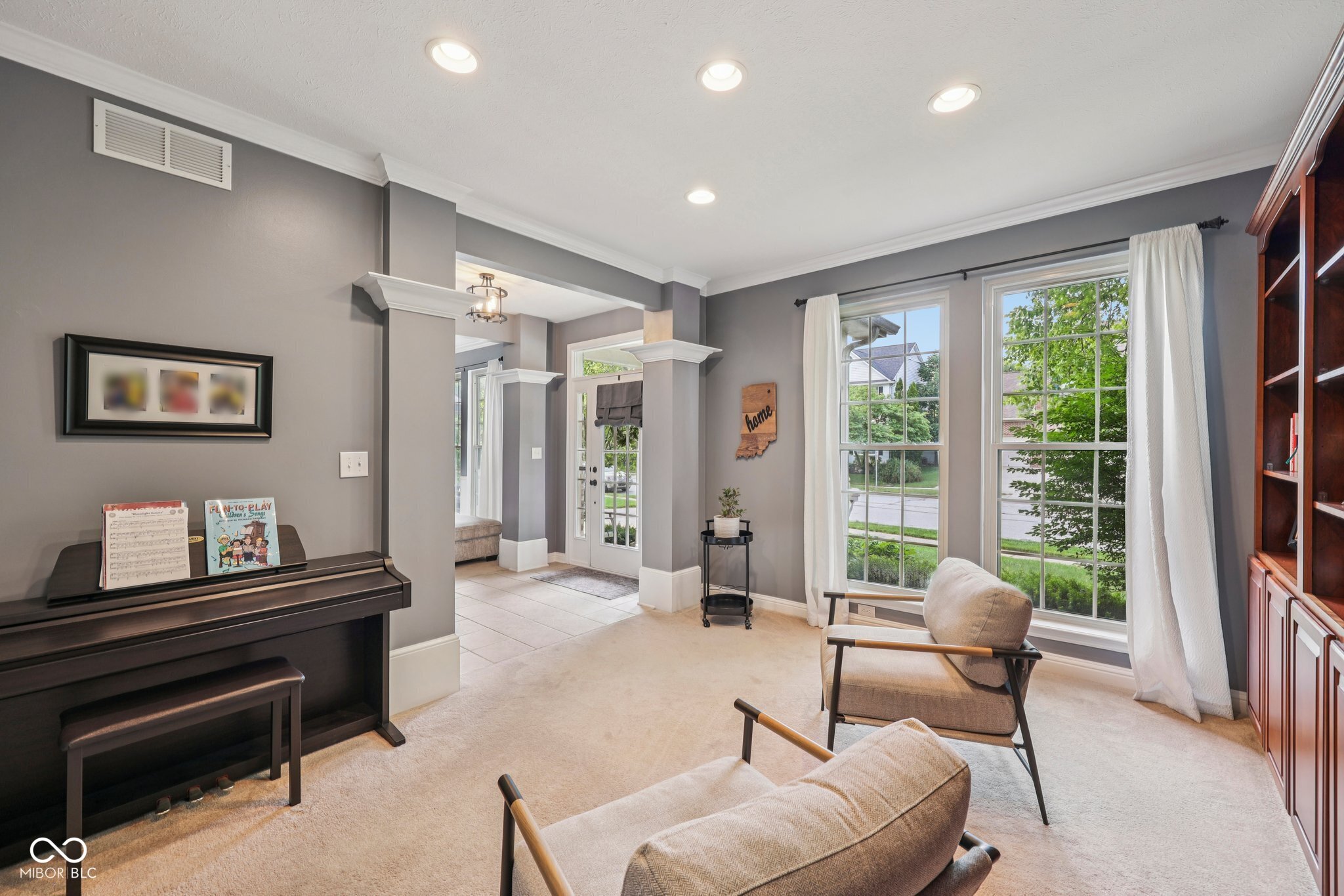 9833 Parkshore Drive