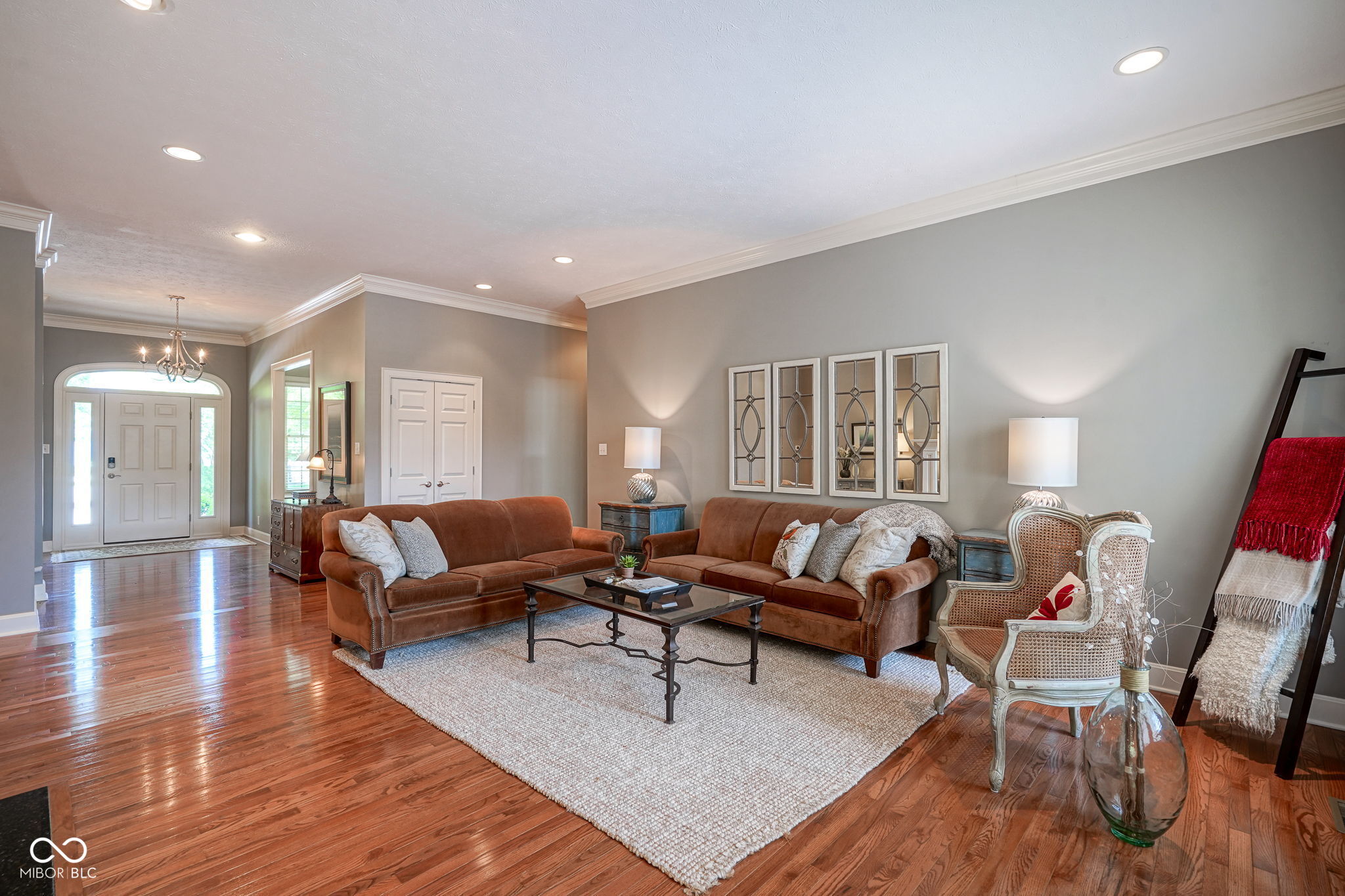 2223 Shaftesbury Road