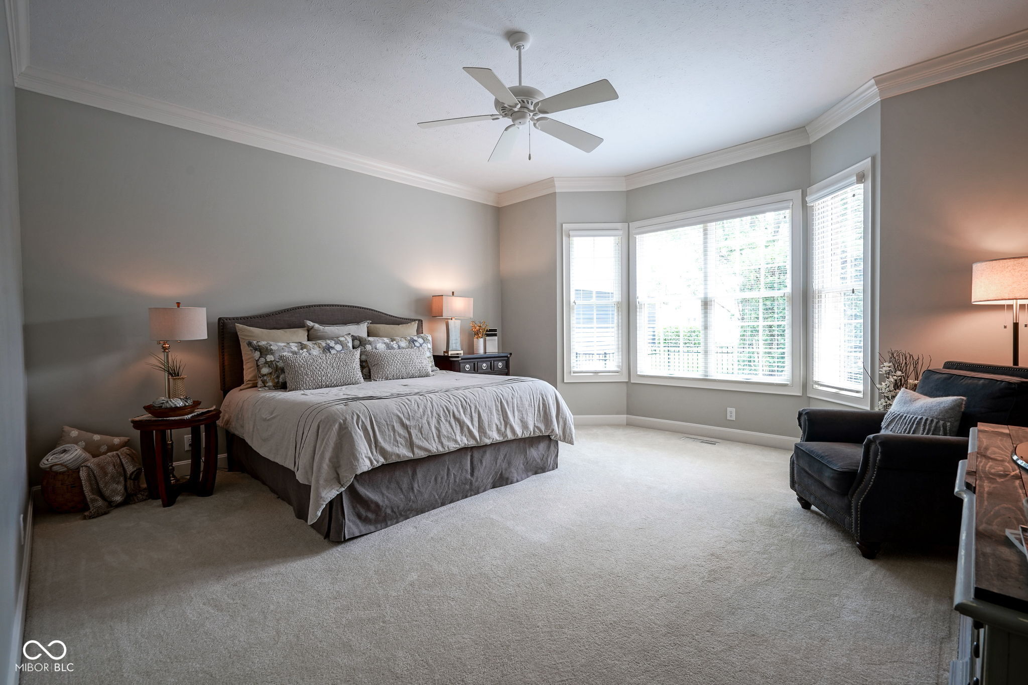 2223 Shaftesbury Road