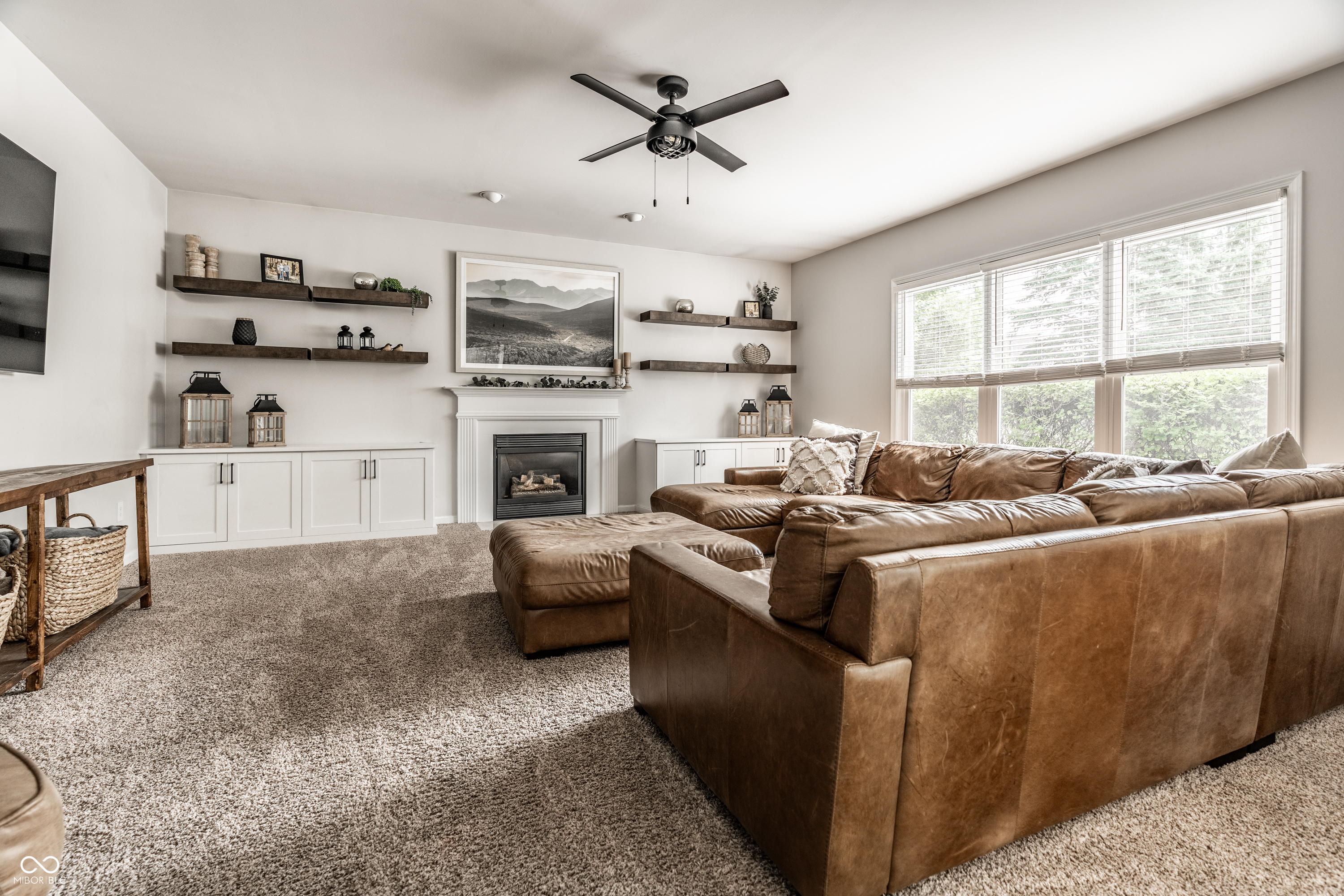 14149 Ledgewood Way