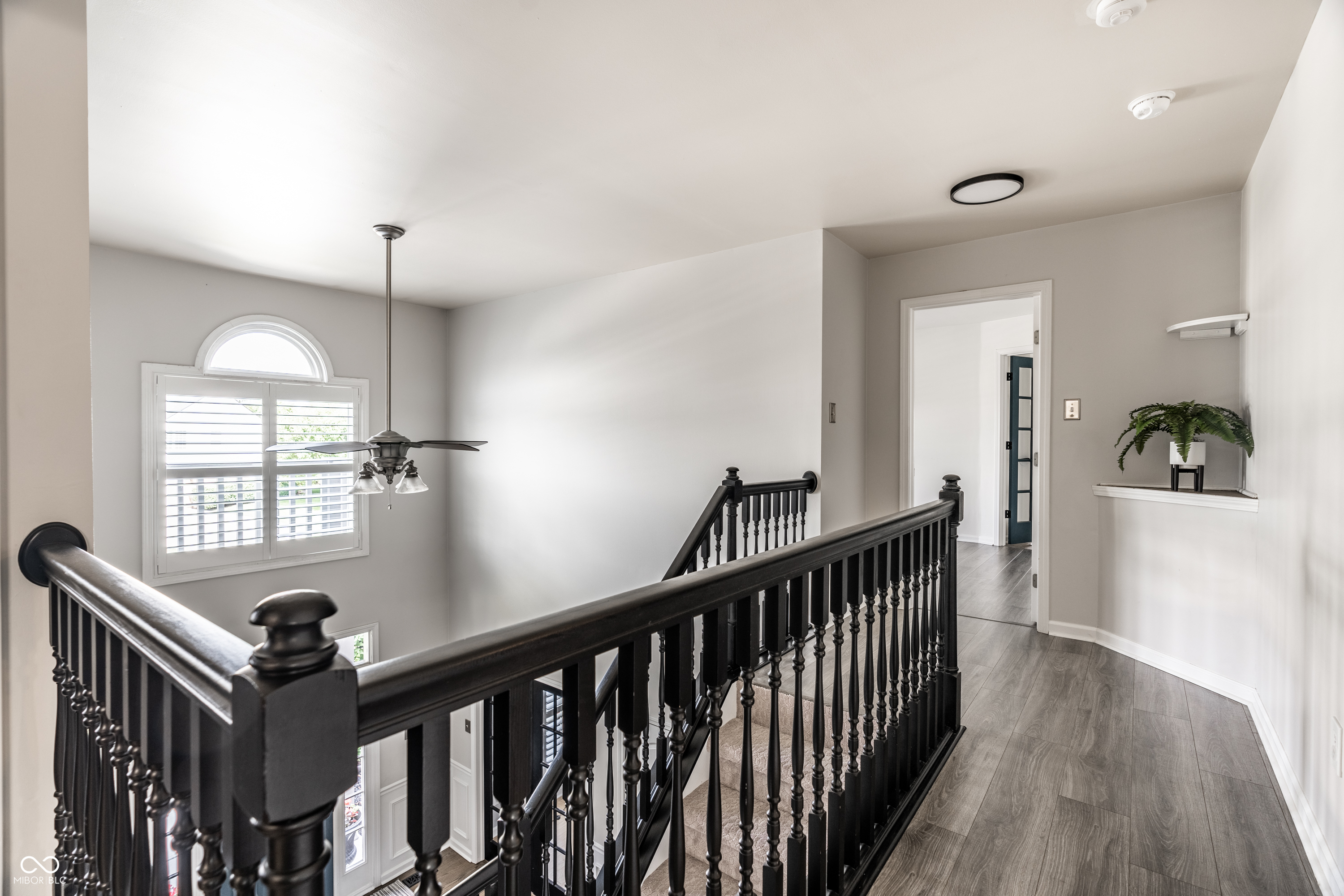 14149 Ledgewood Way
