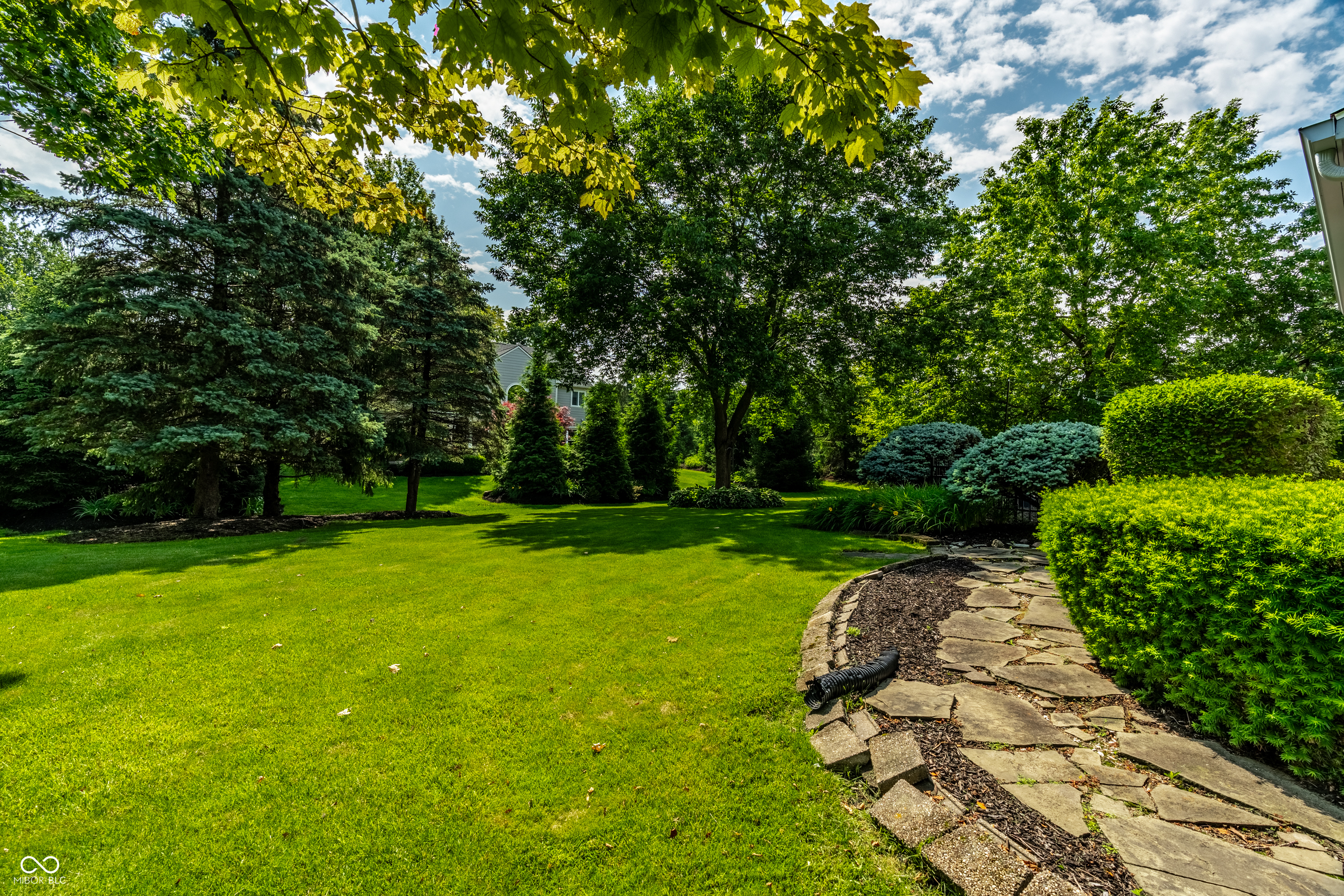 14149 Ledgewood Way