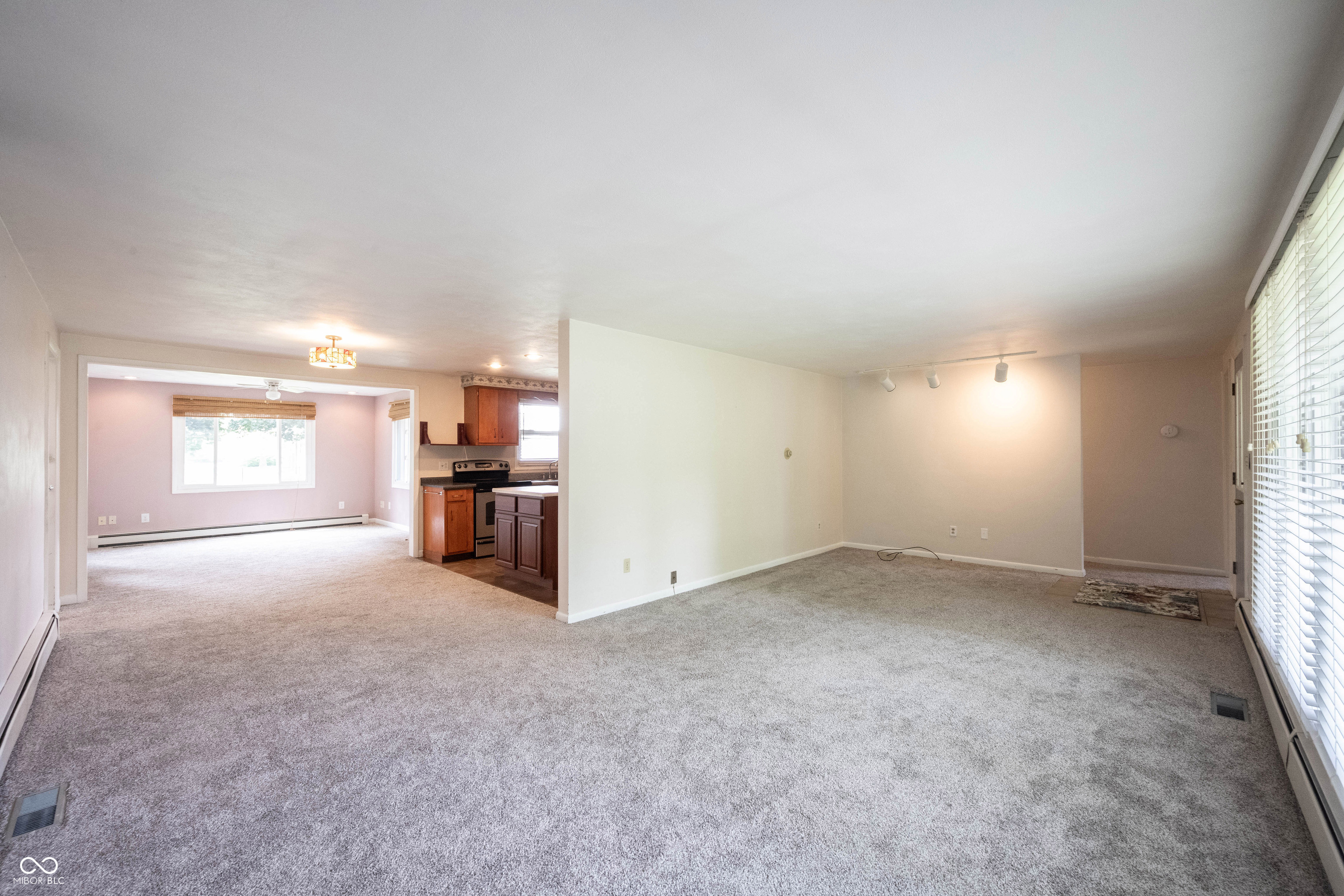 9461 N County Road 800 W