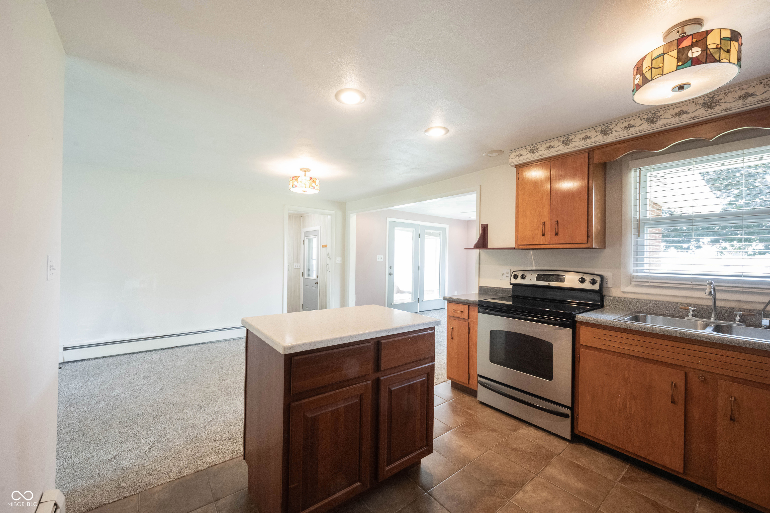 9461 N County Road 800 W