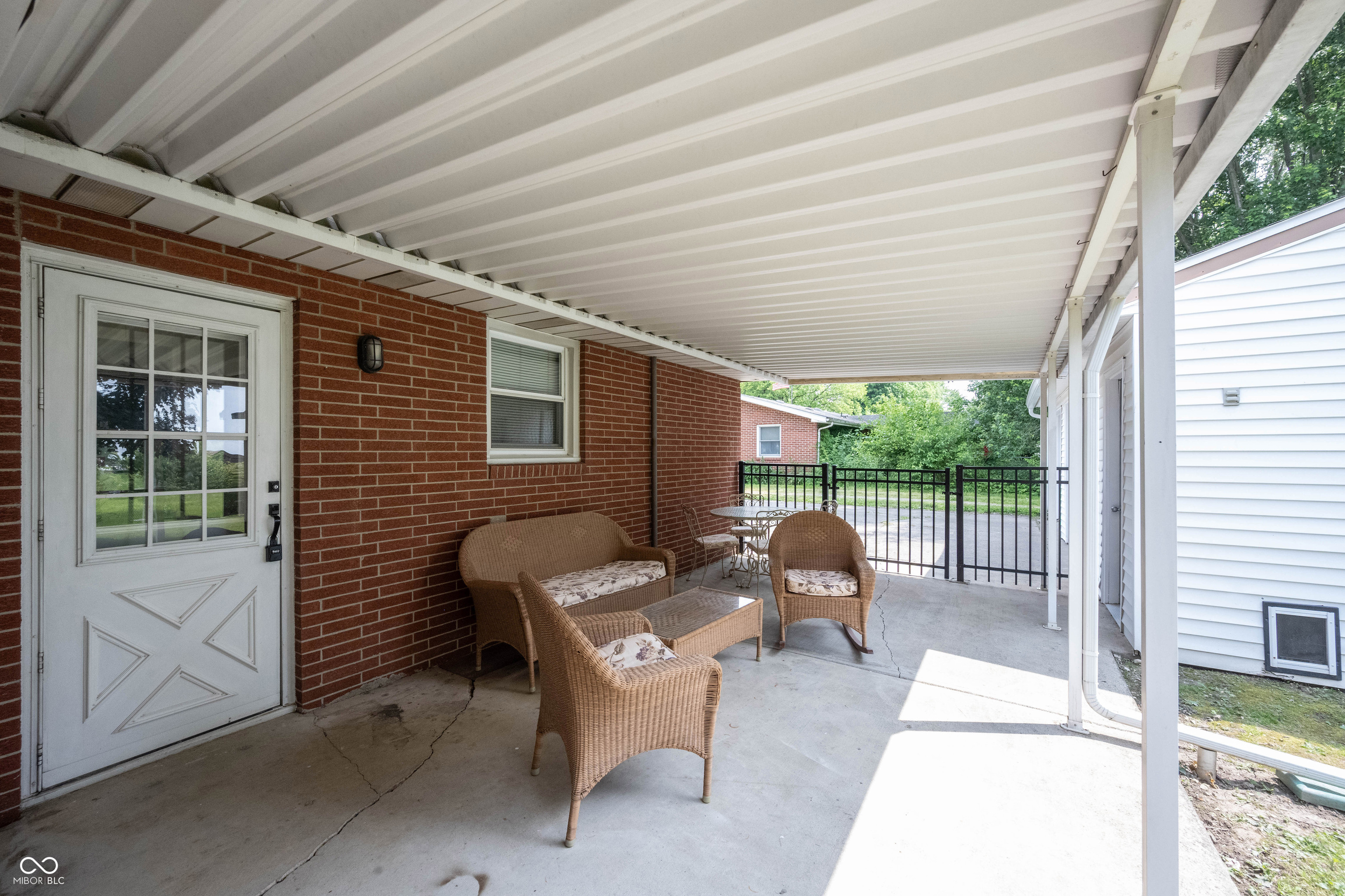 9461 N County Road 800 W