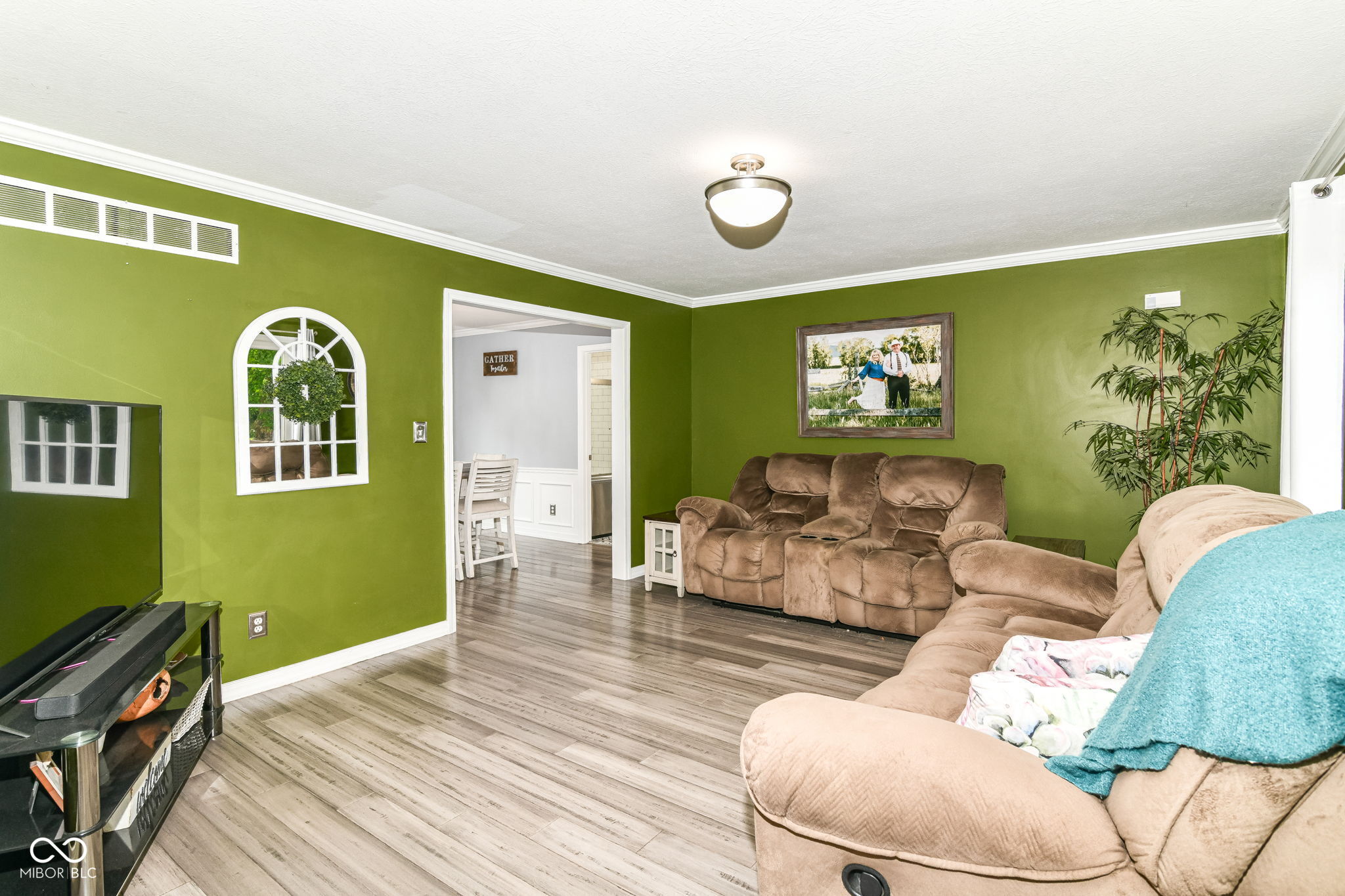 164 Wellington Parkway