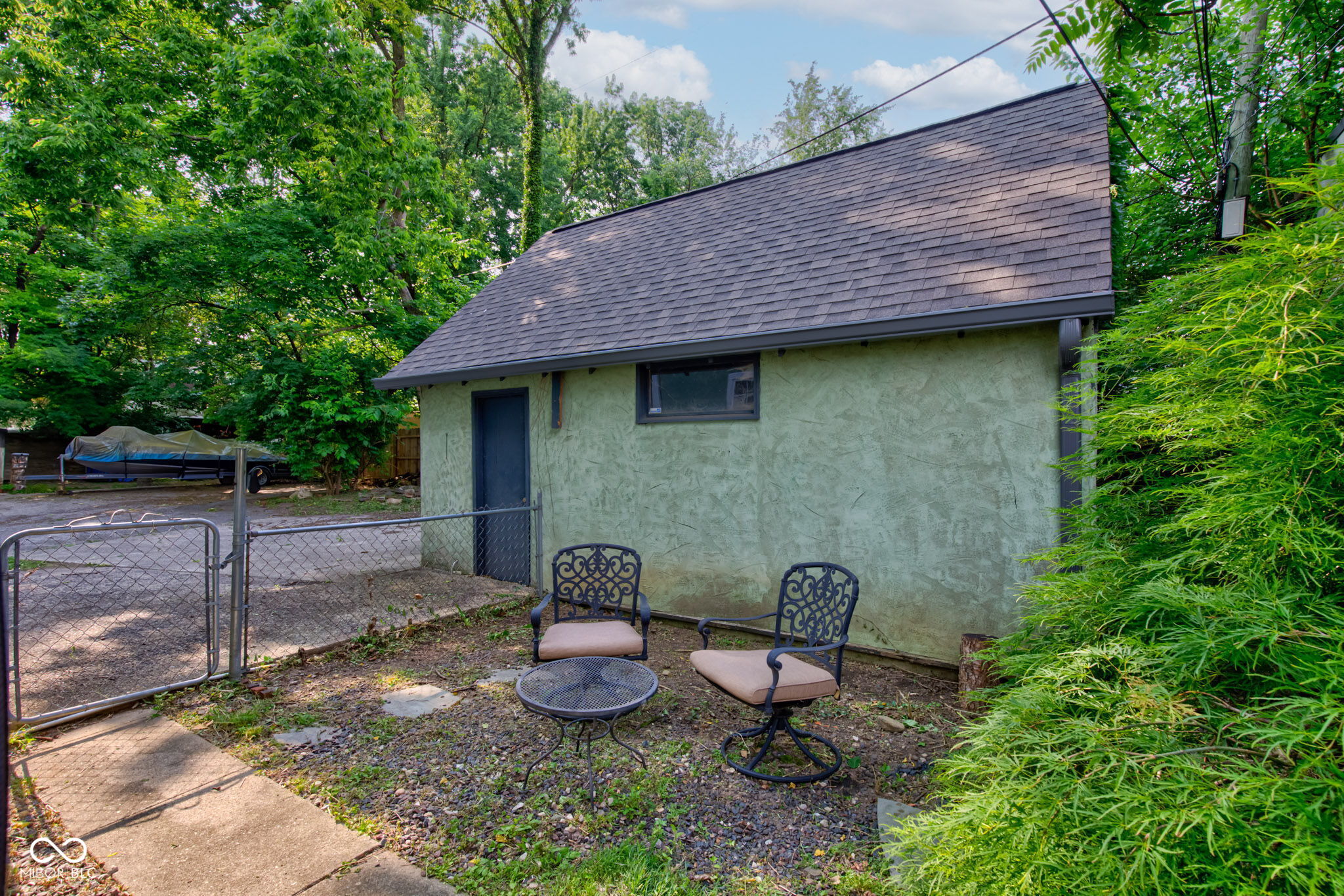 715 Kessler Blvd E Drive