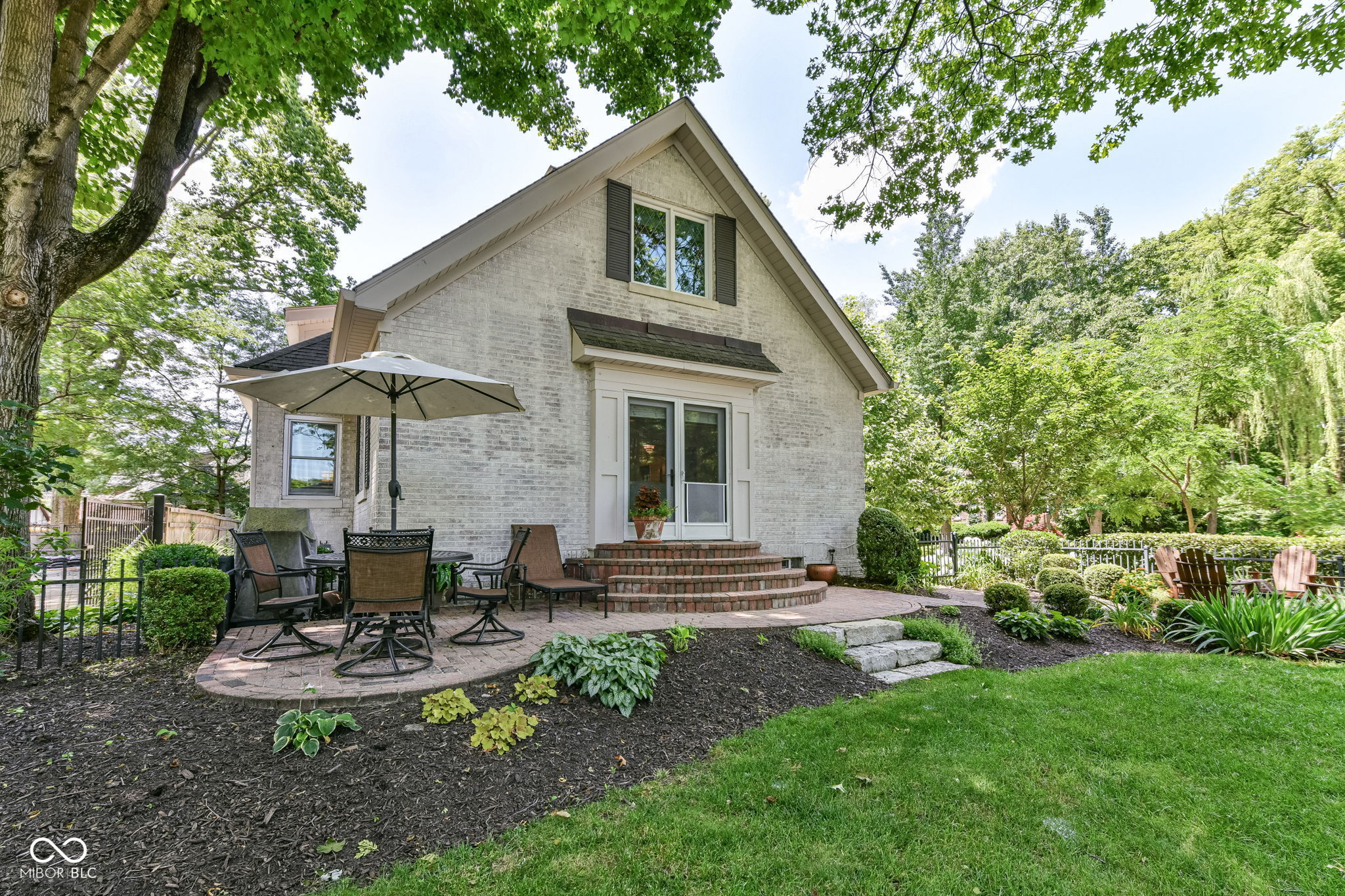 5681 Carrollton Avenue