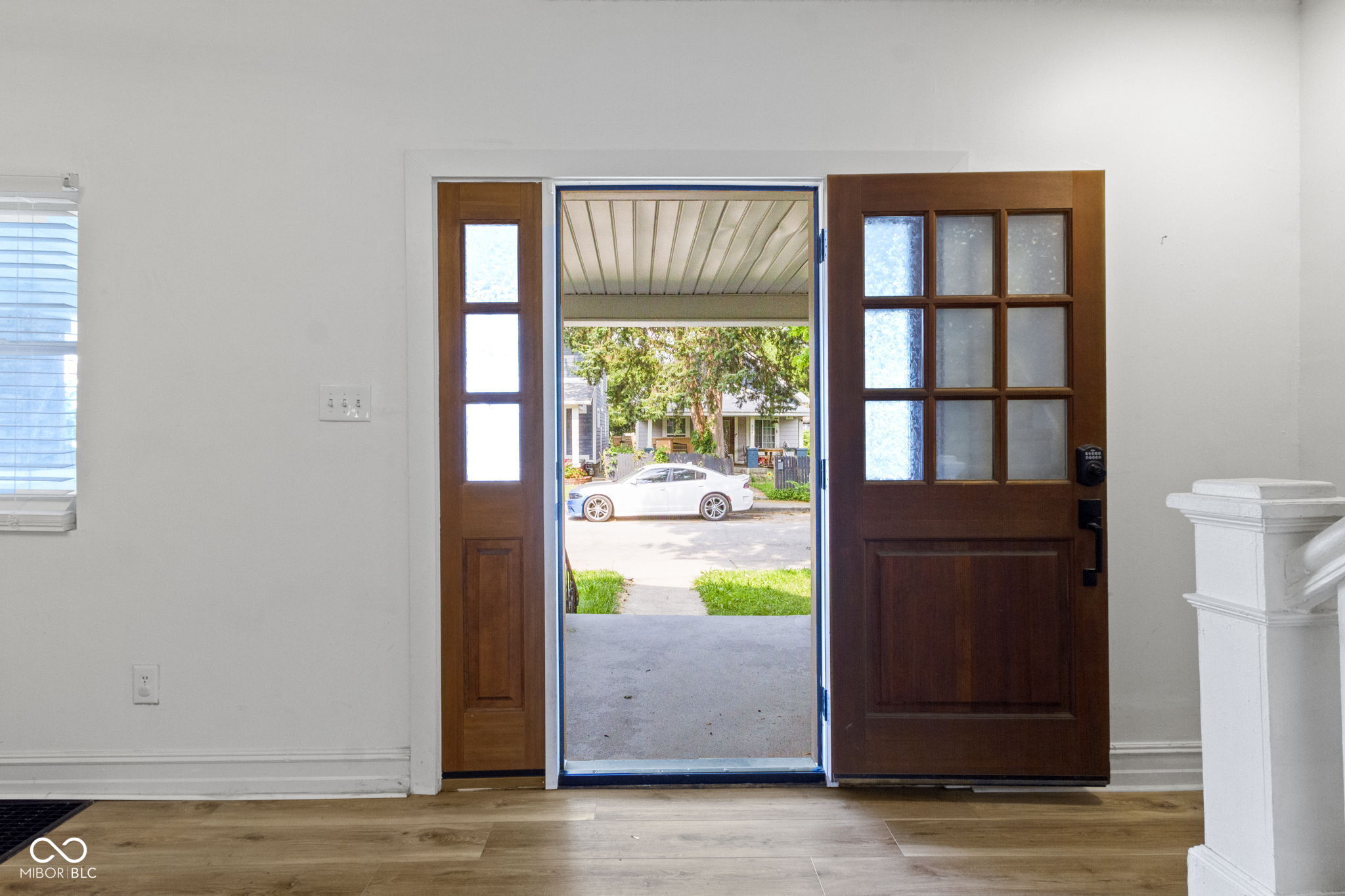 909 N Parker Avenue