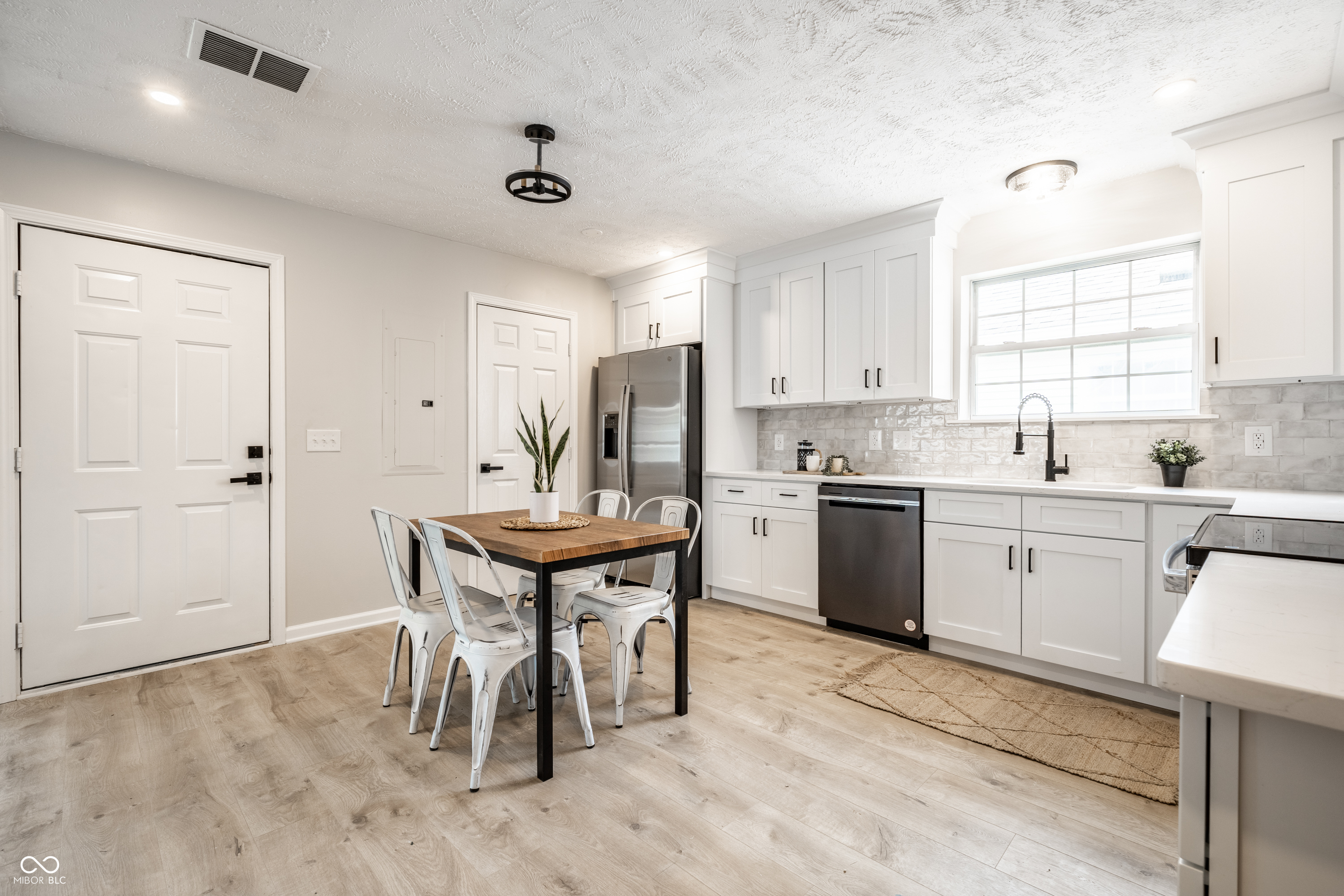 3818 Fetlock Drive