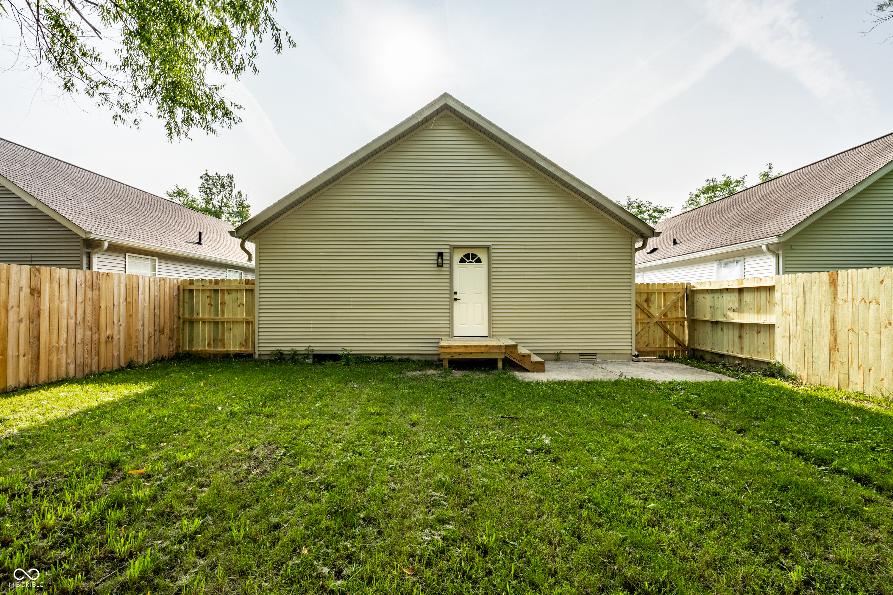 3818 Fetlock Drive