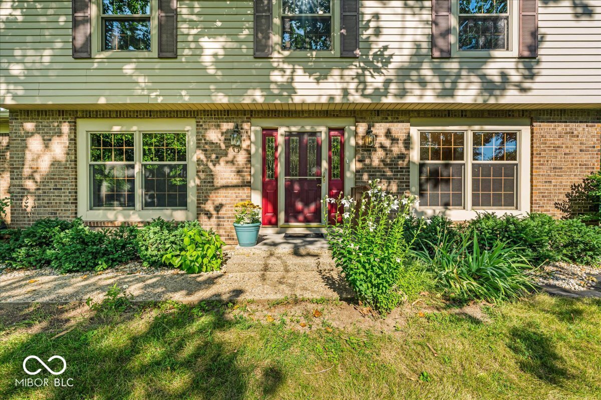 635 White Oak Court