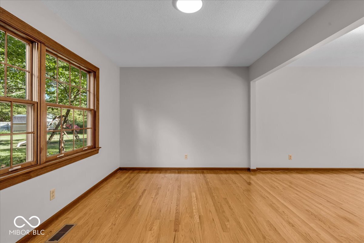635 White Oak Court