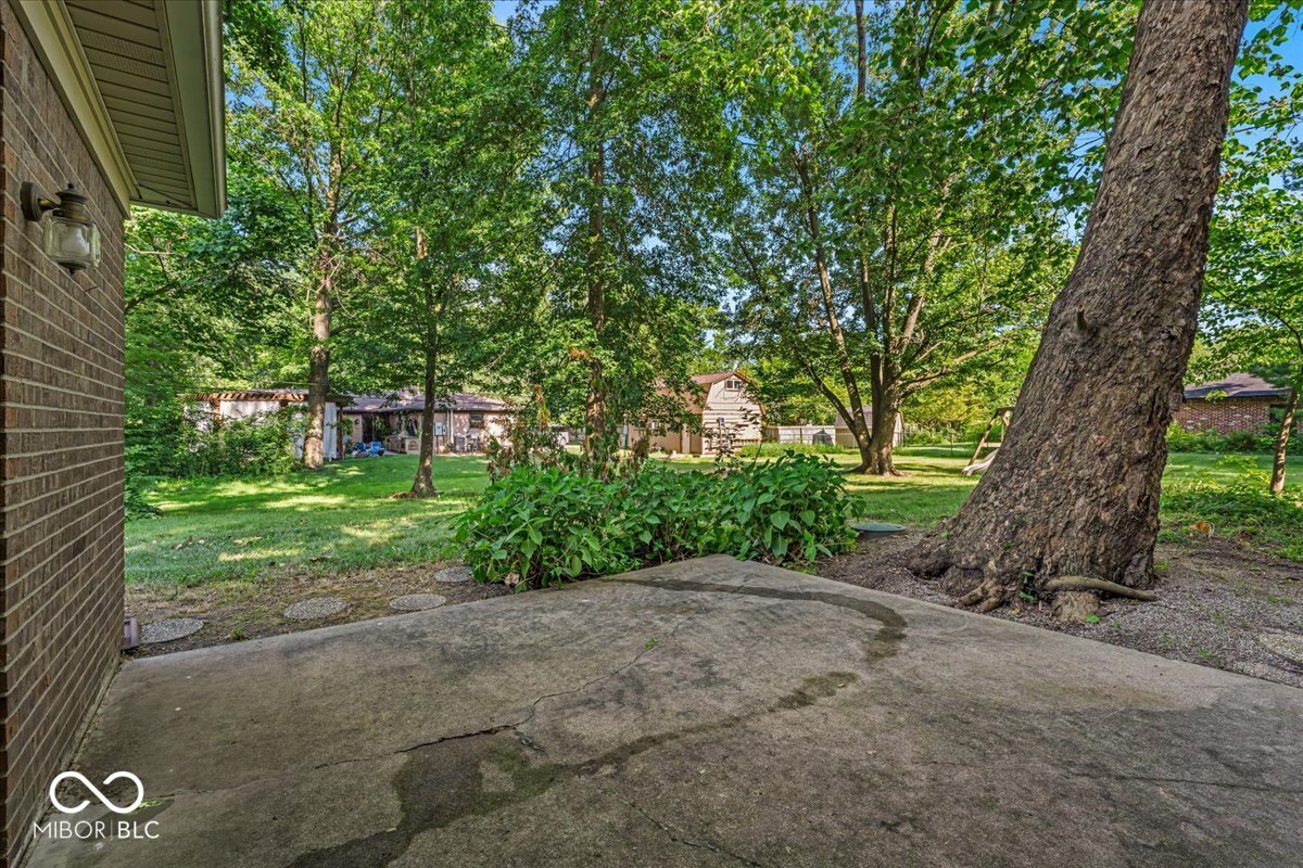 635 White Oak Court