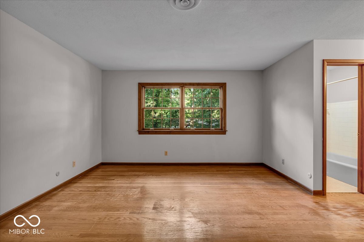 635 White Oak Court