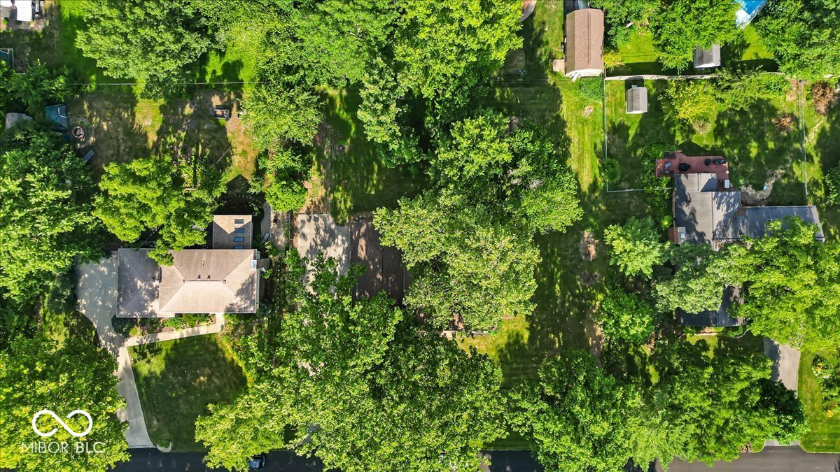 635 White Oak Court