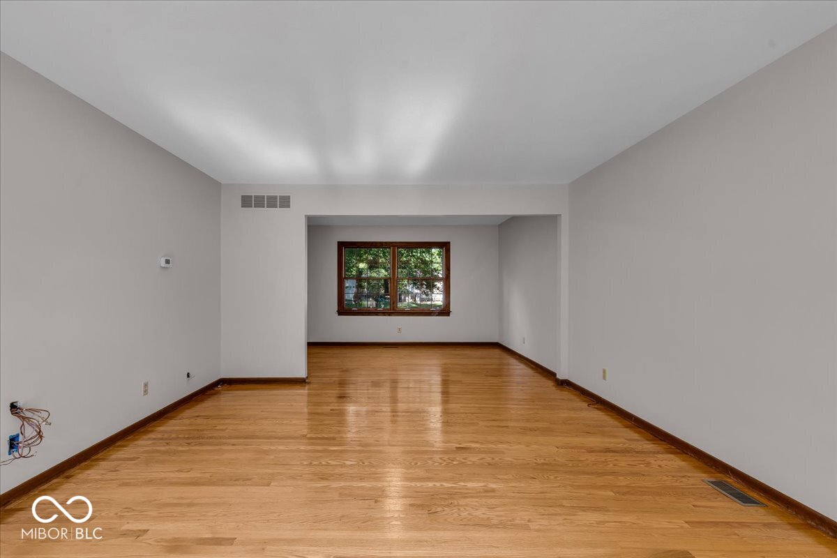 635 White Oak Court
