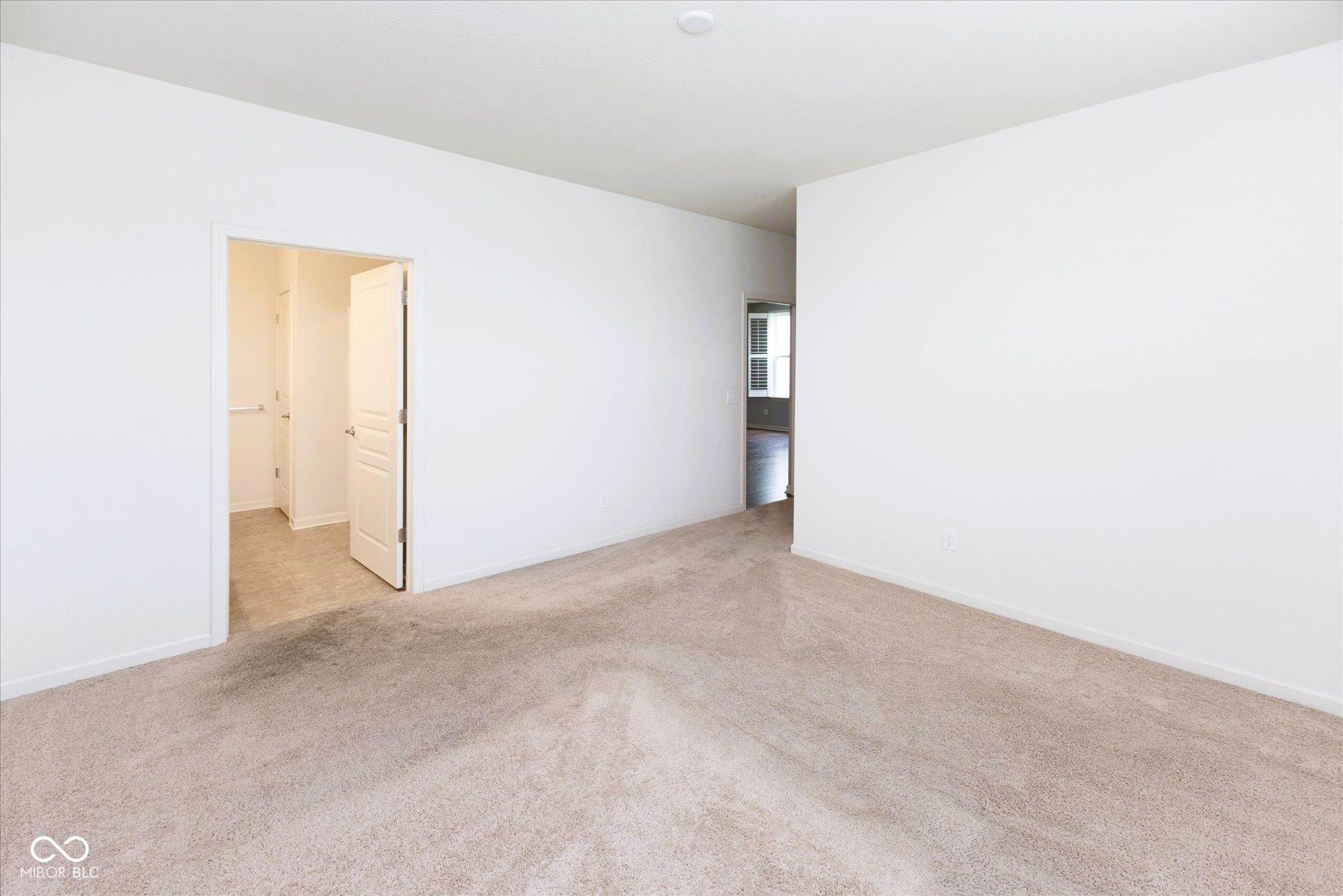 12820 Gloria Drive