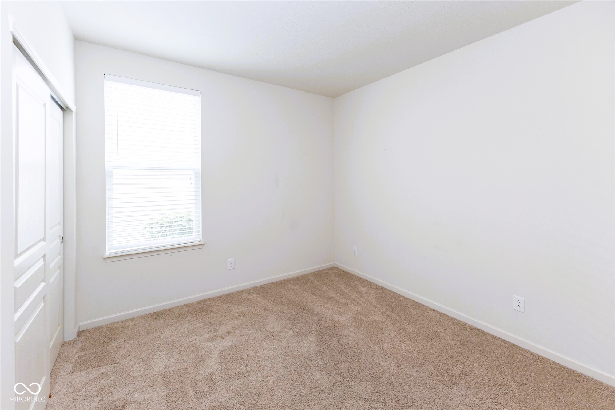 12820 Gloria Drive