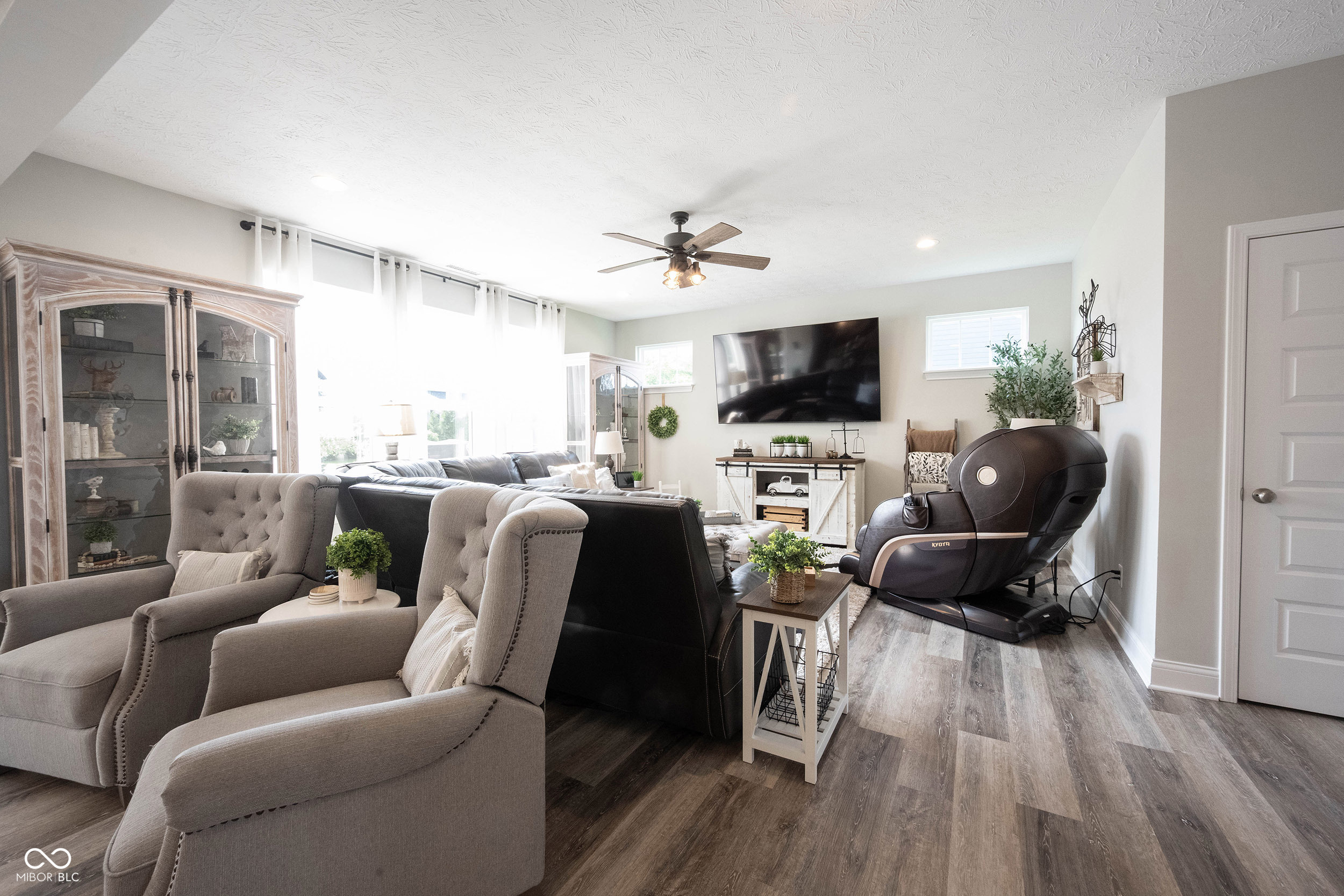 4992 Fennel Drive