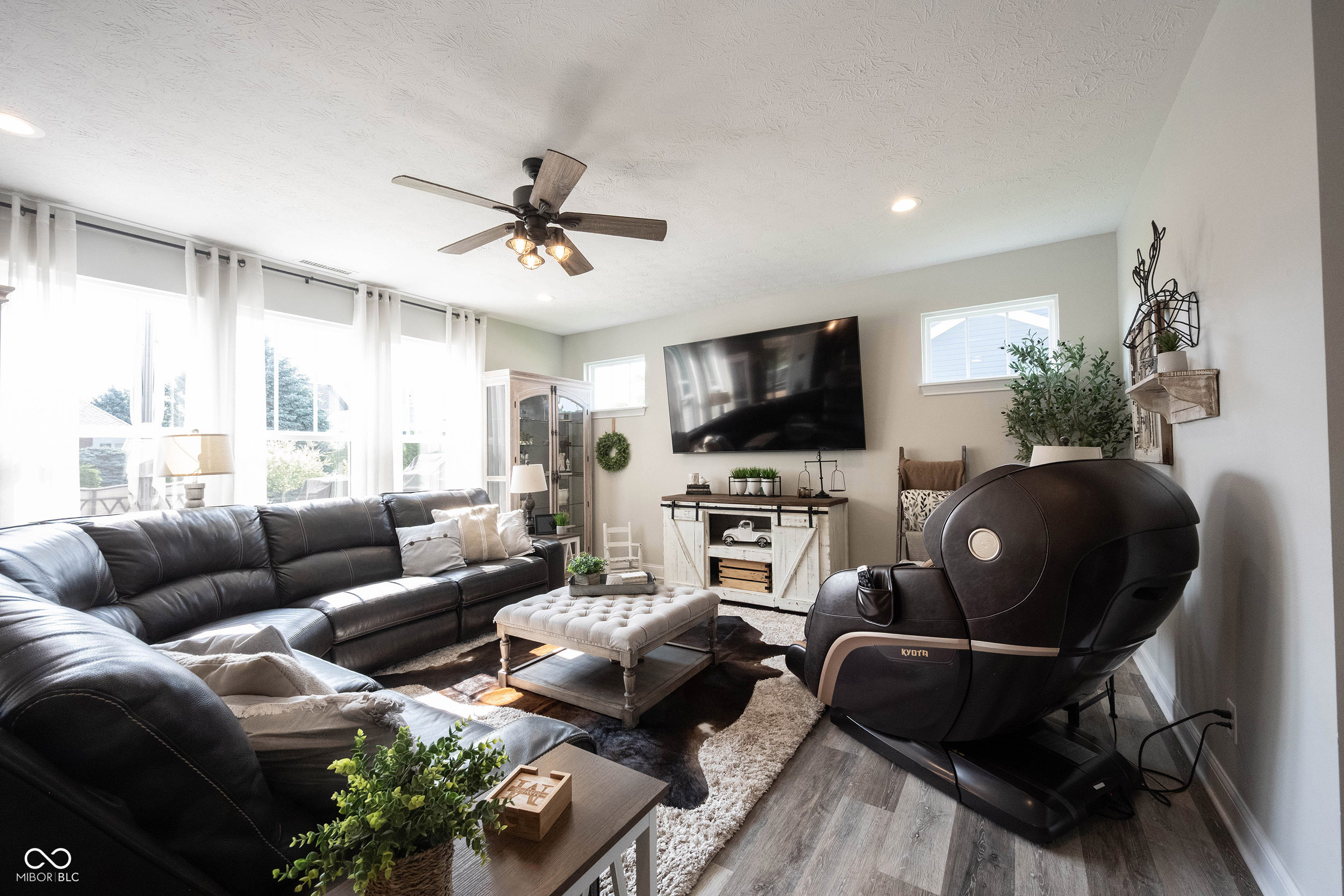 4992 Fennel Drive