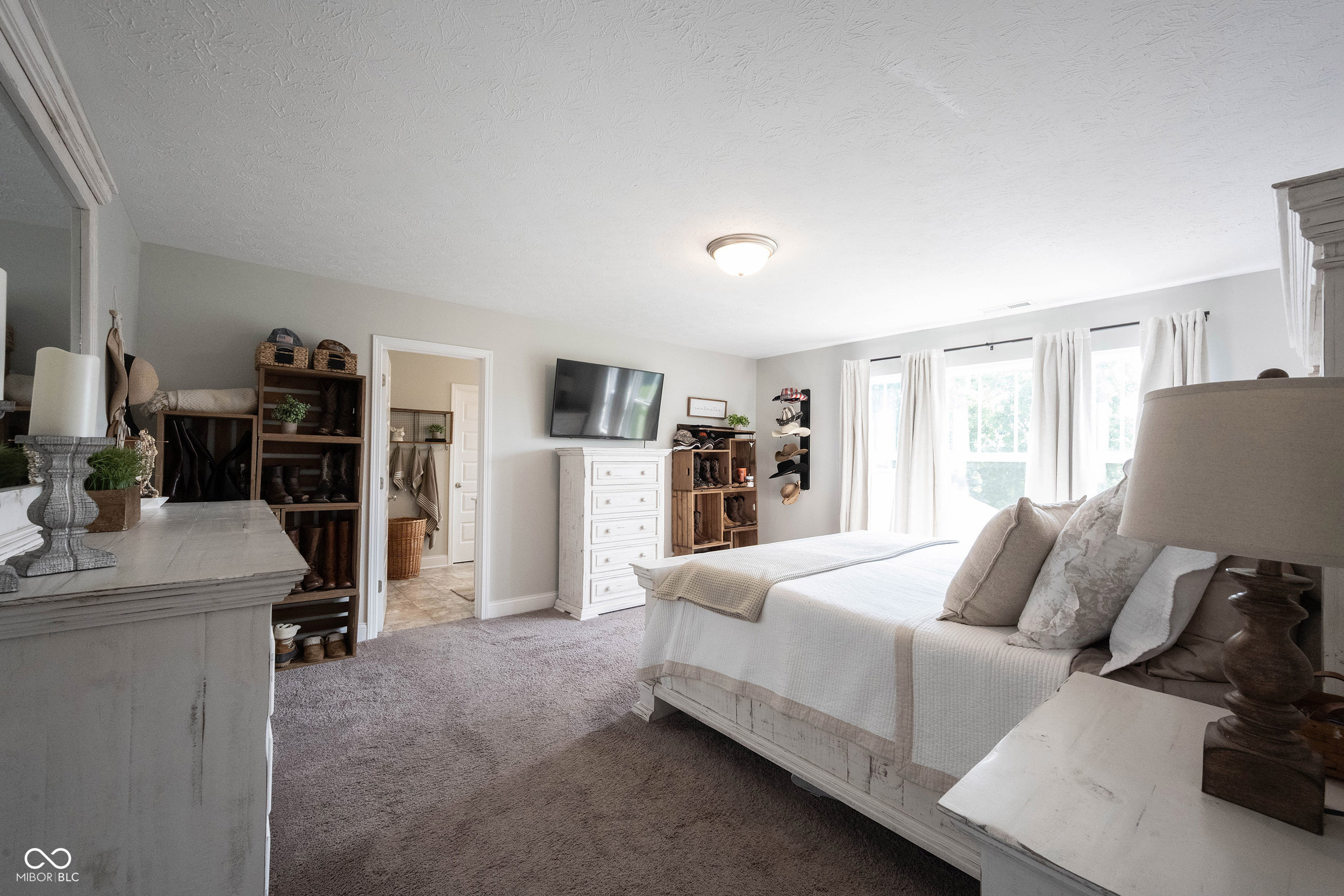 4992 Fennel Drive