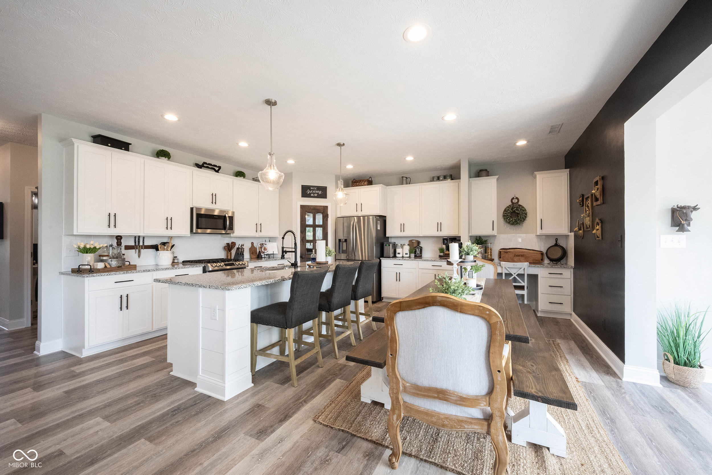 4992 Fennel Drive