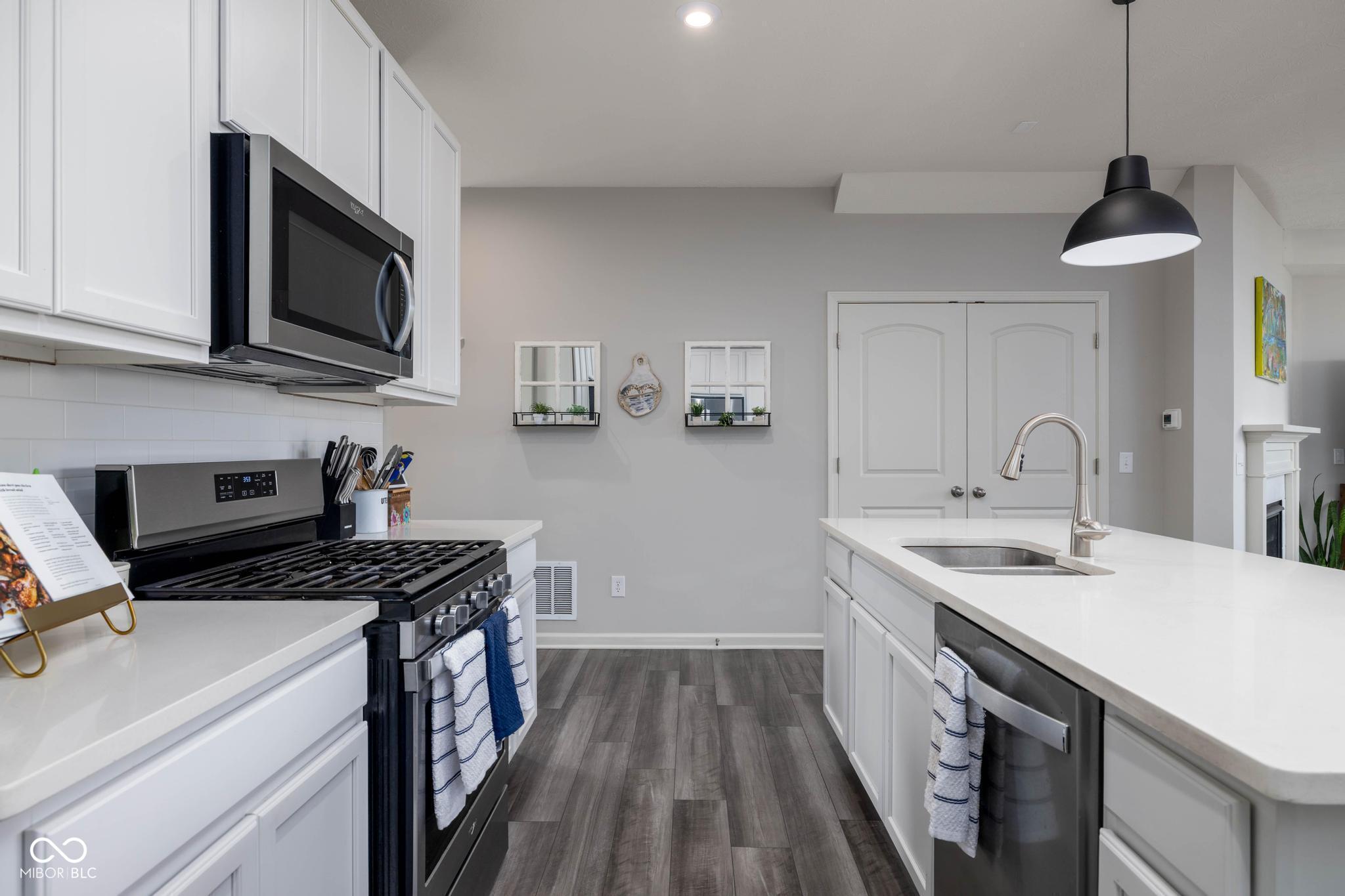 14110 Bay Willow Drive