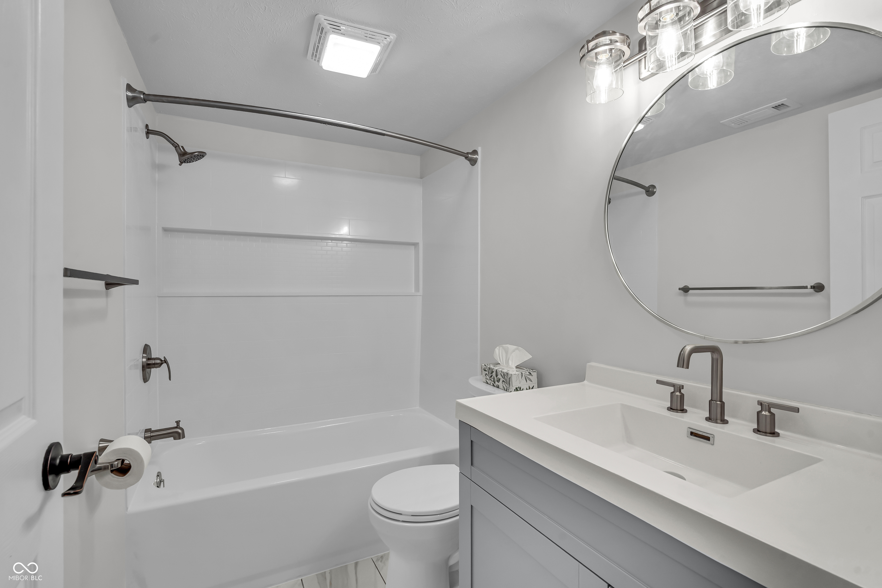 8176 Shorewalk Drive Unit: C