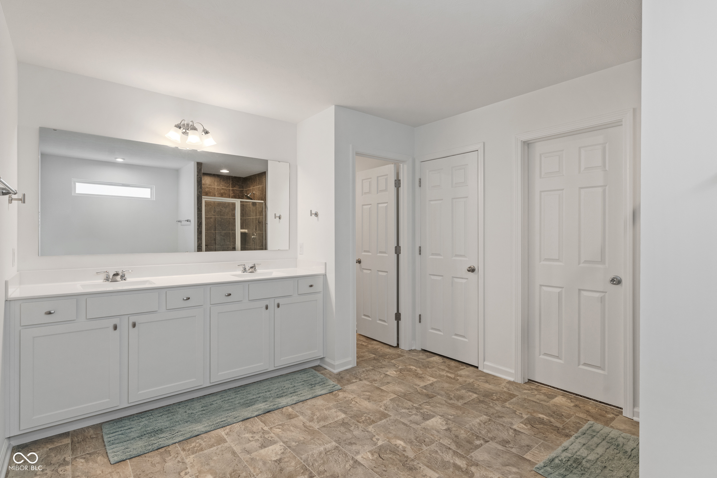 15736 Conductors Drive