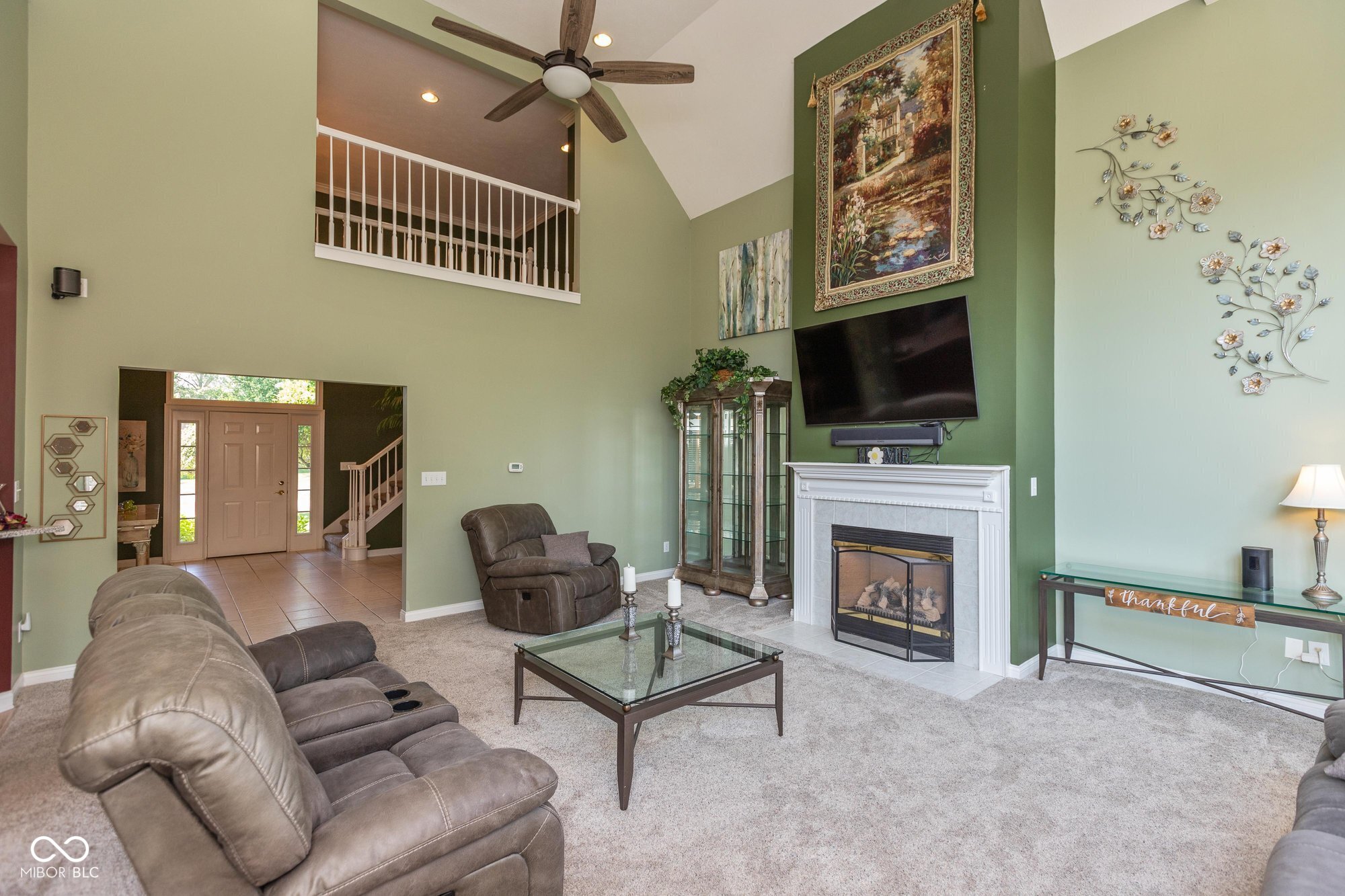 10196 Lakewood Drive