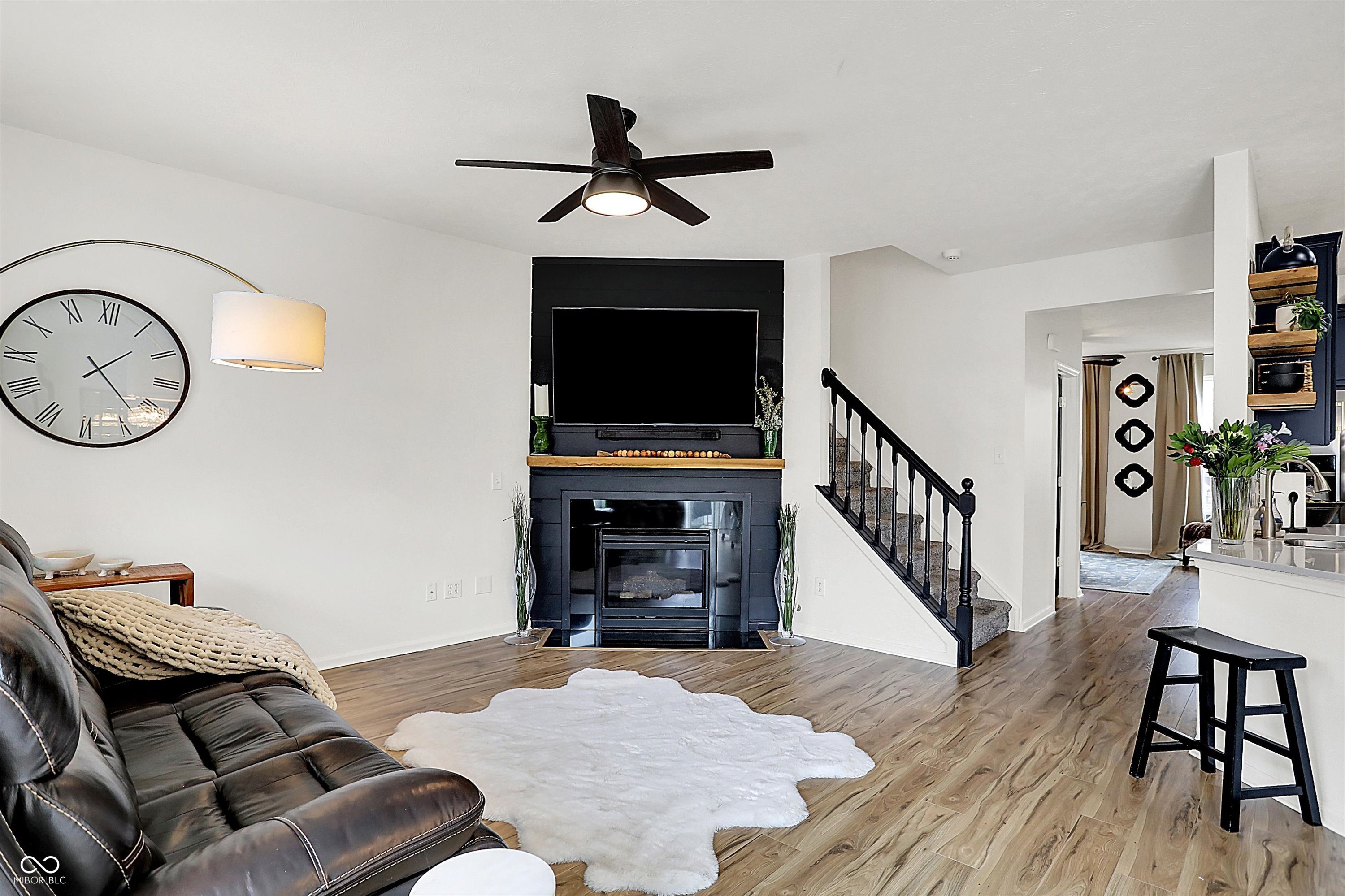 9508 Oakley Drive