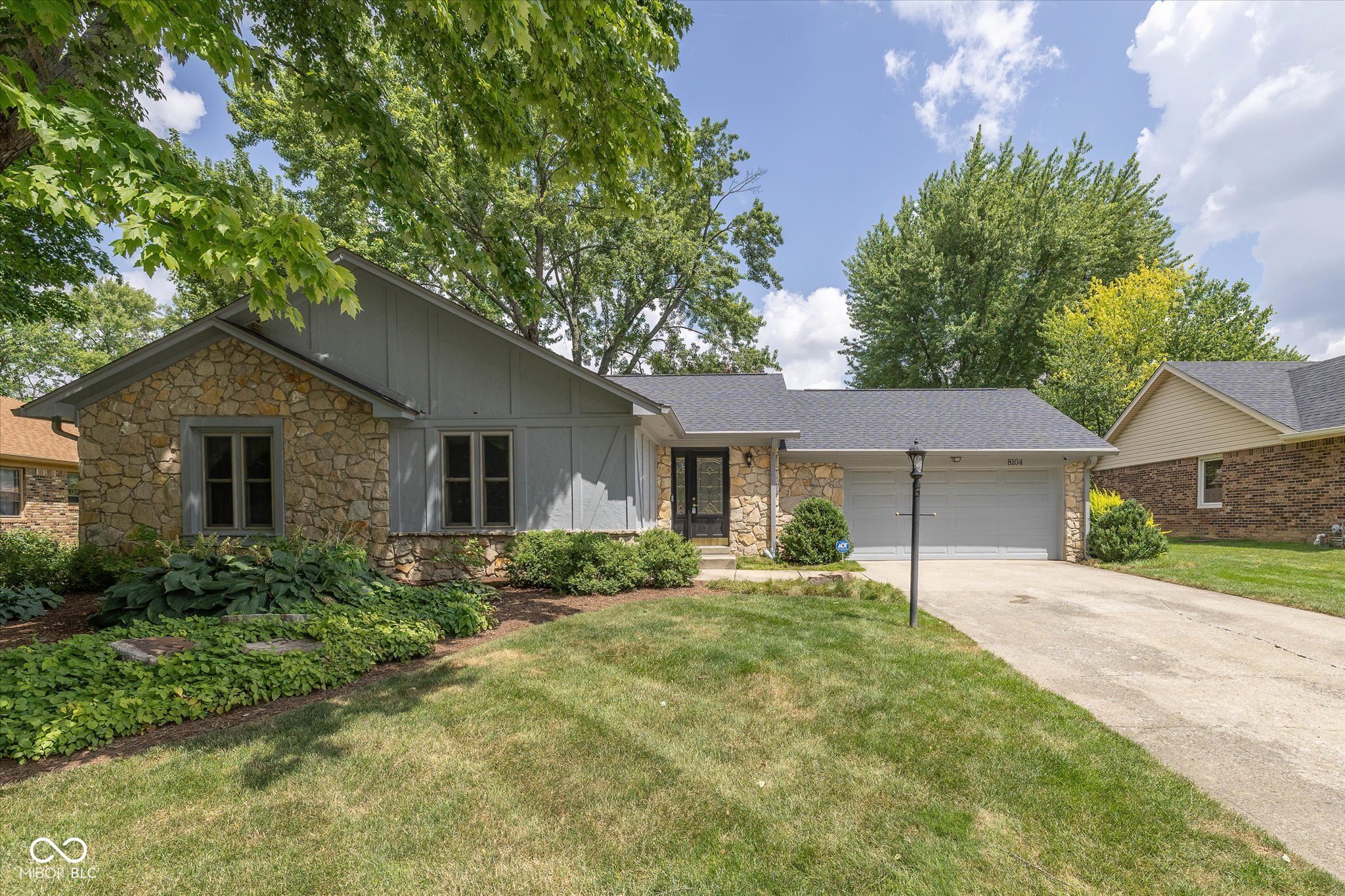 8104 Tanager Lane